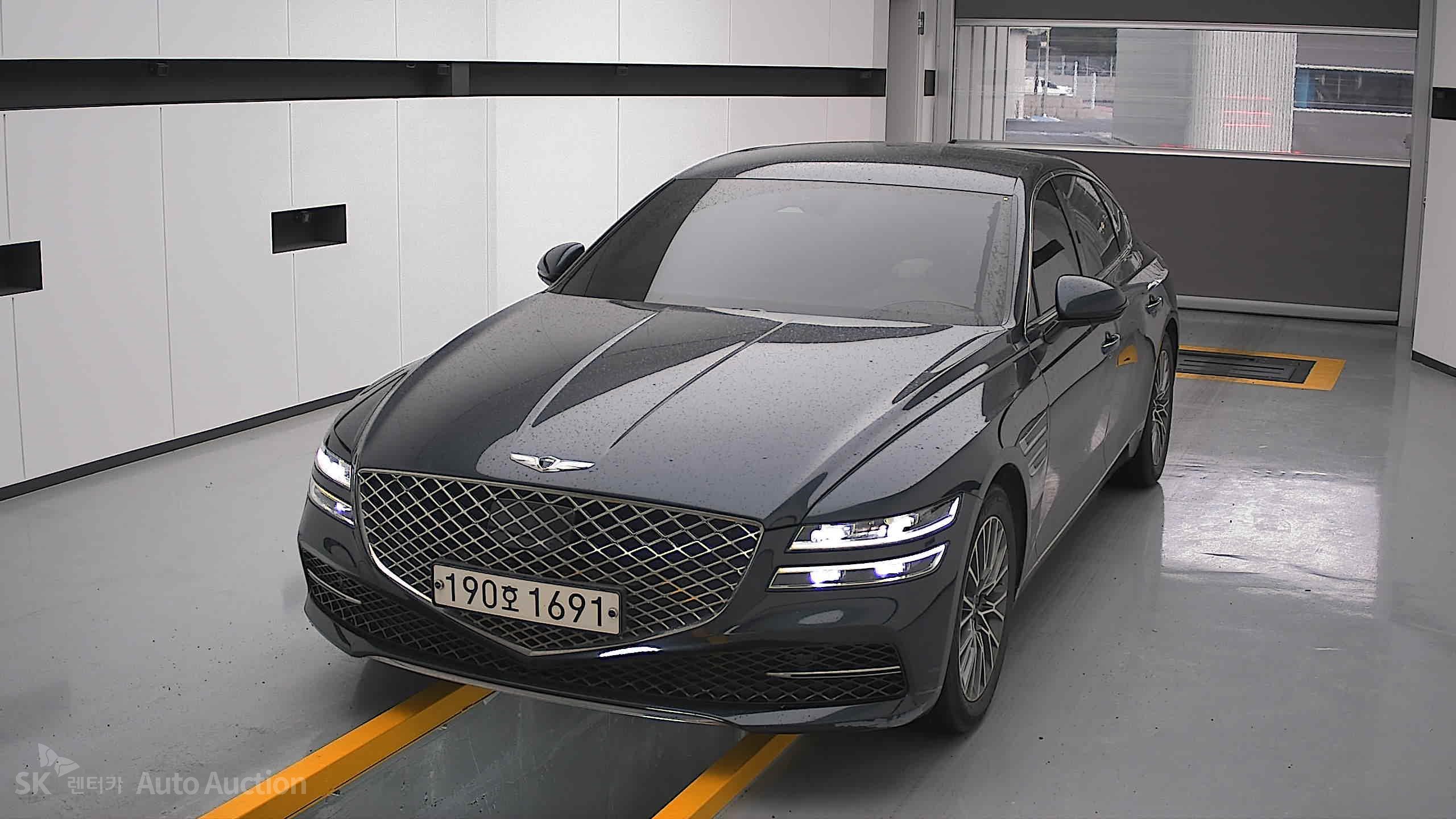 2022 - genesis g80