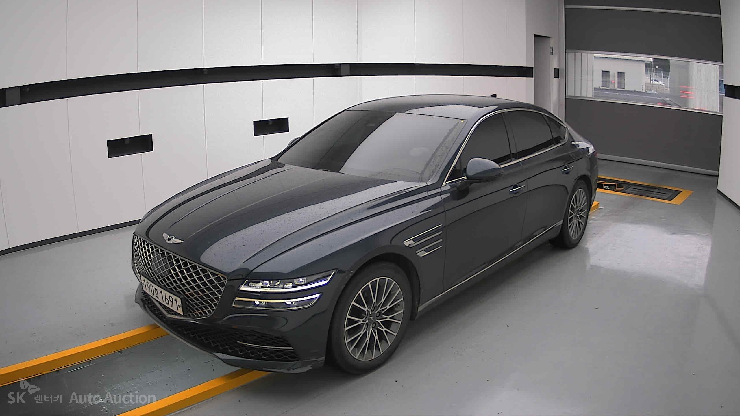 2022 - genesis g80
