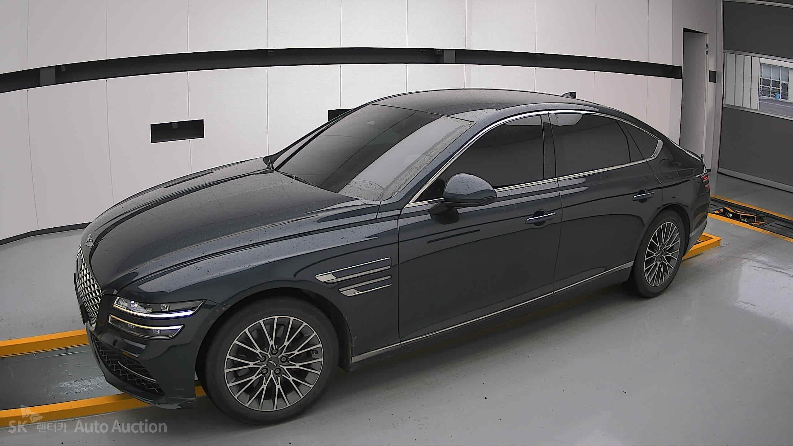 2022 - genesis g80