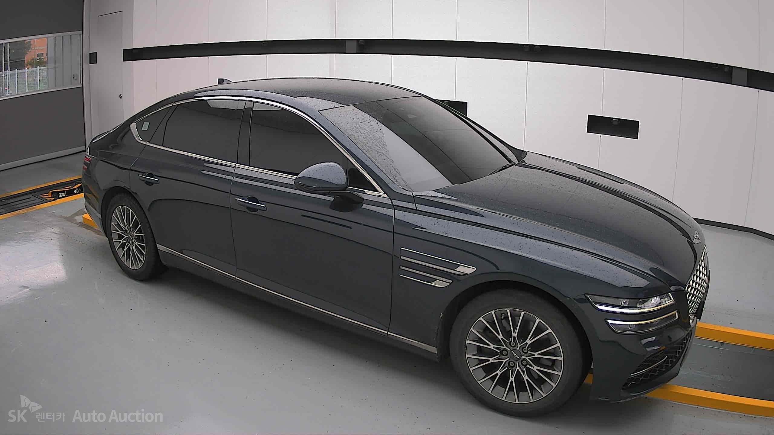 2022 - genesis g80