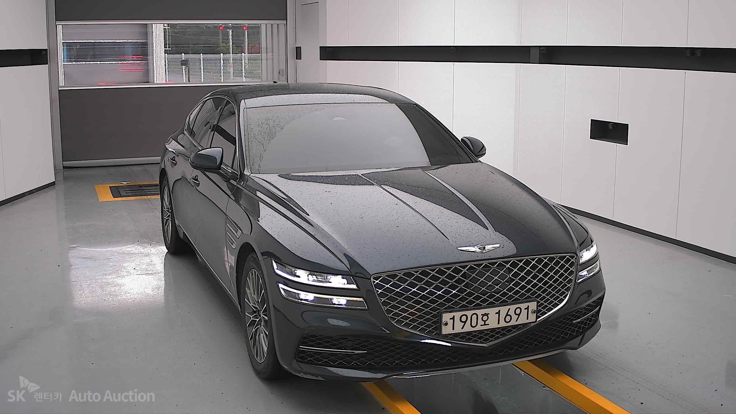 2022 - genesis g80