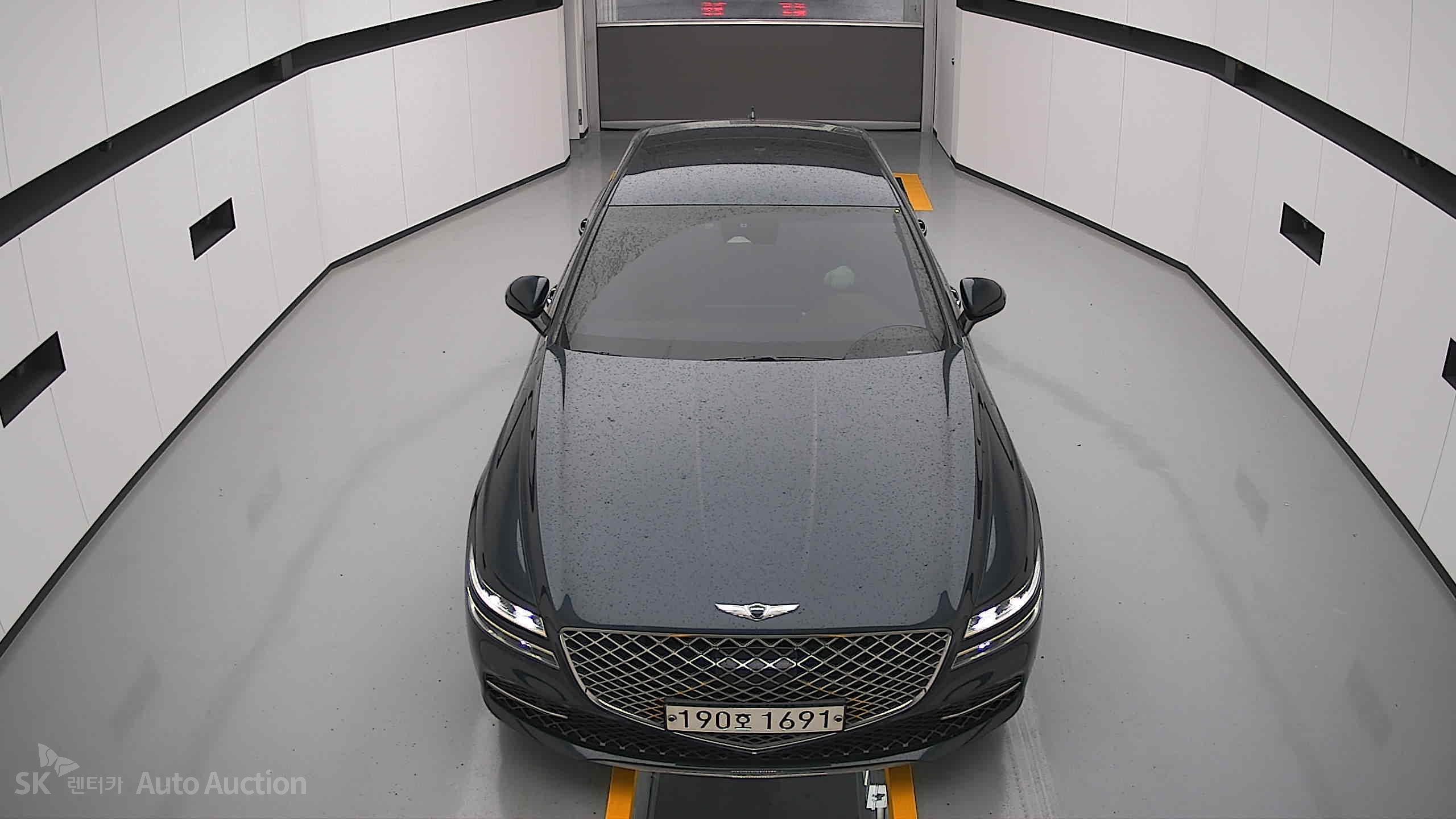 2022 - genesis g80