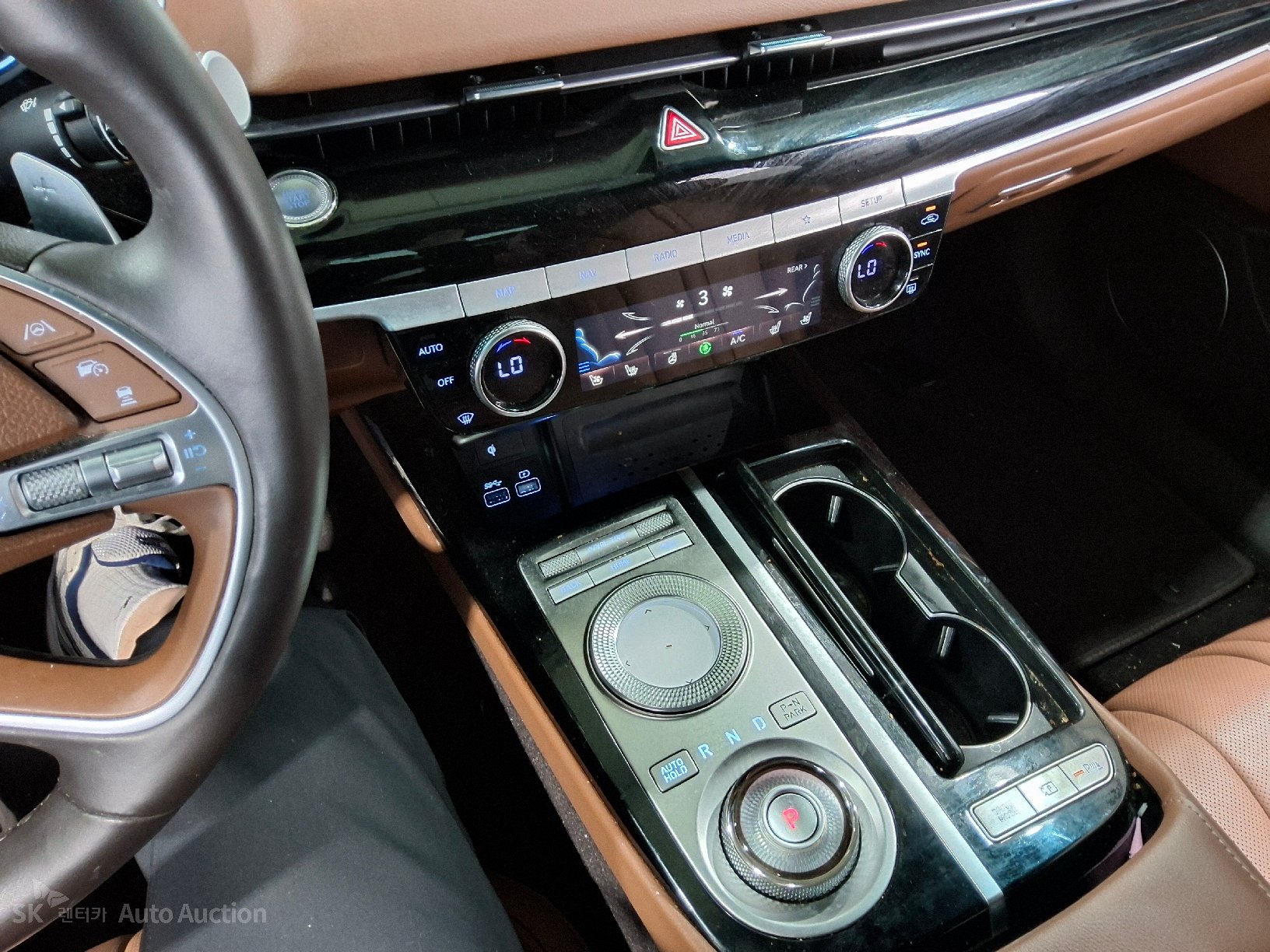 2022 - genesis g80