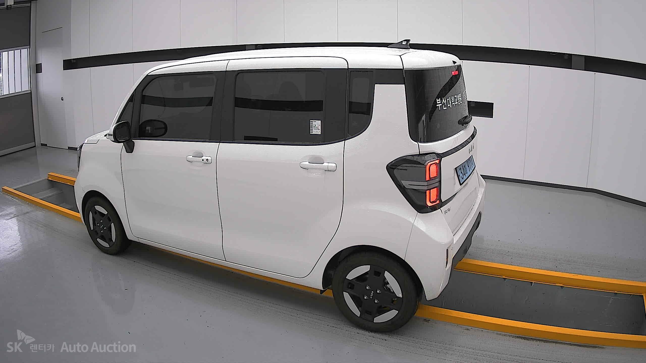 2024 - kia ray