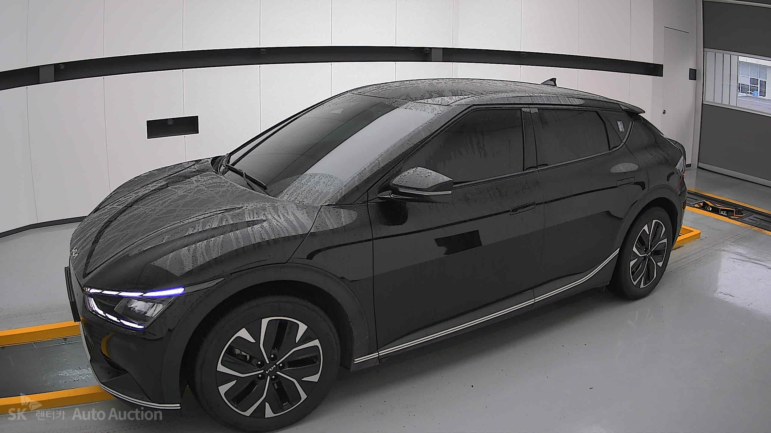 2022 - kia ev6