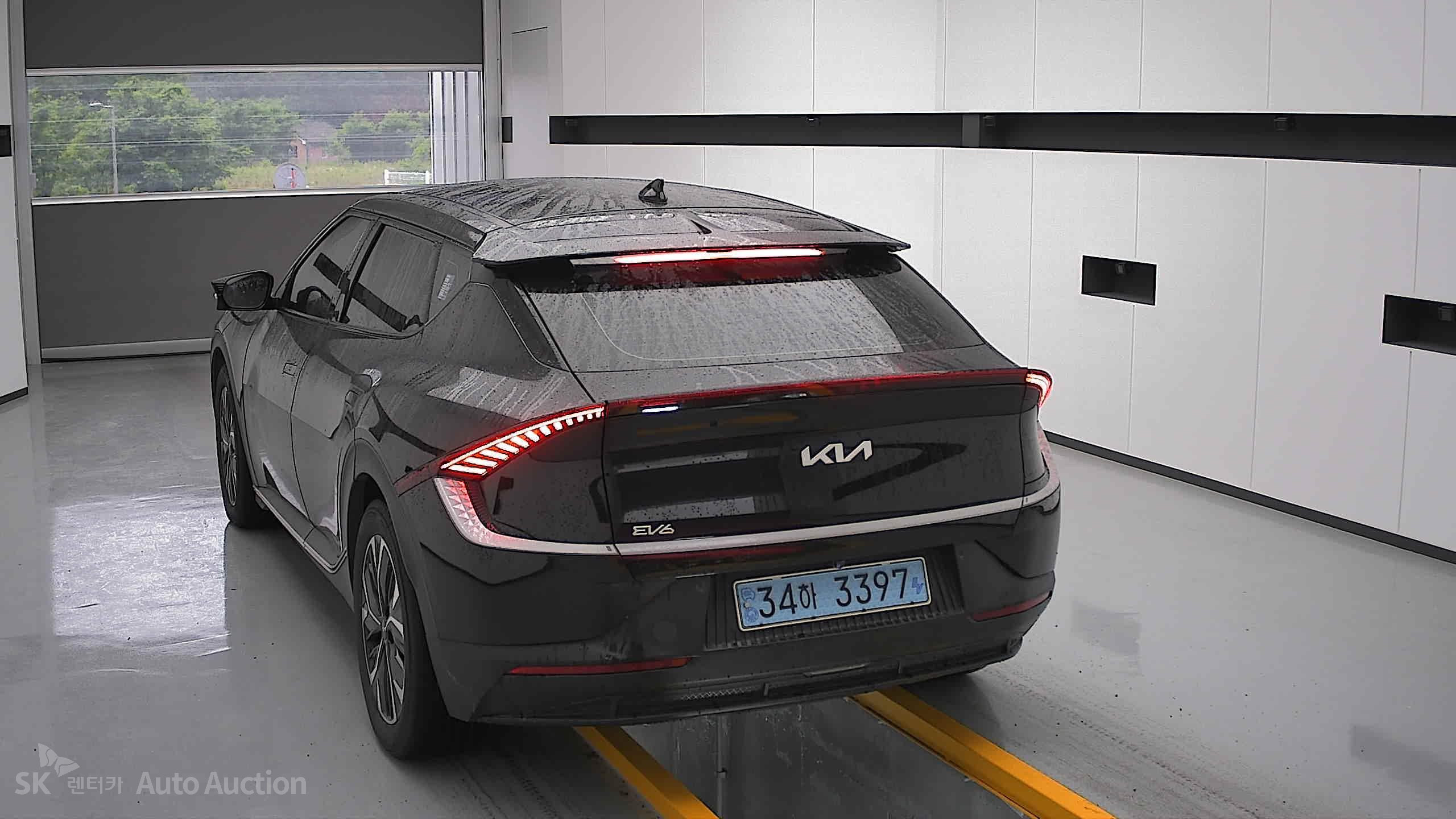 2022 - kia ev6