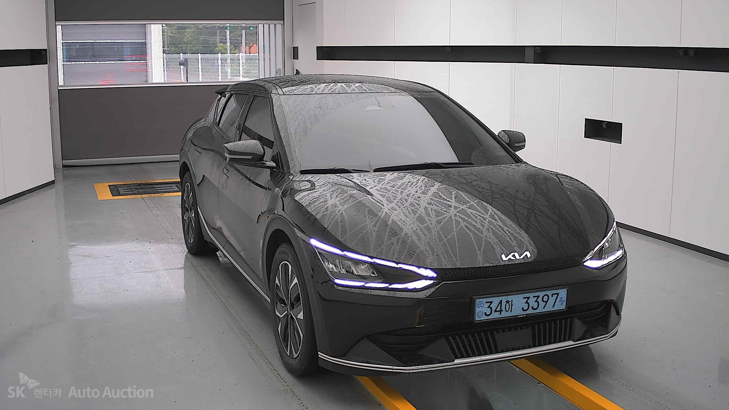 2022 - kia ev6