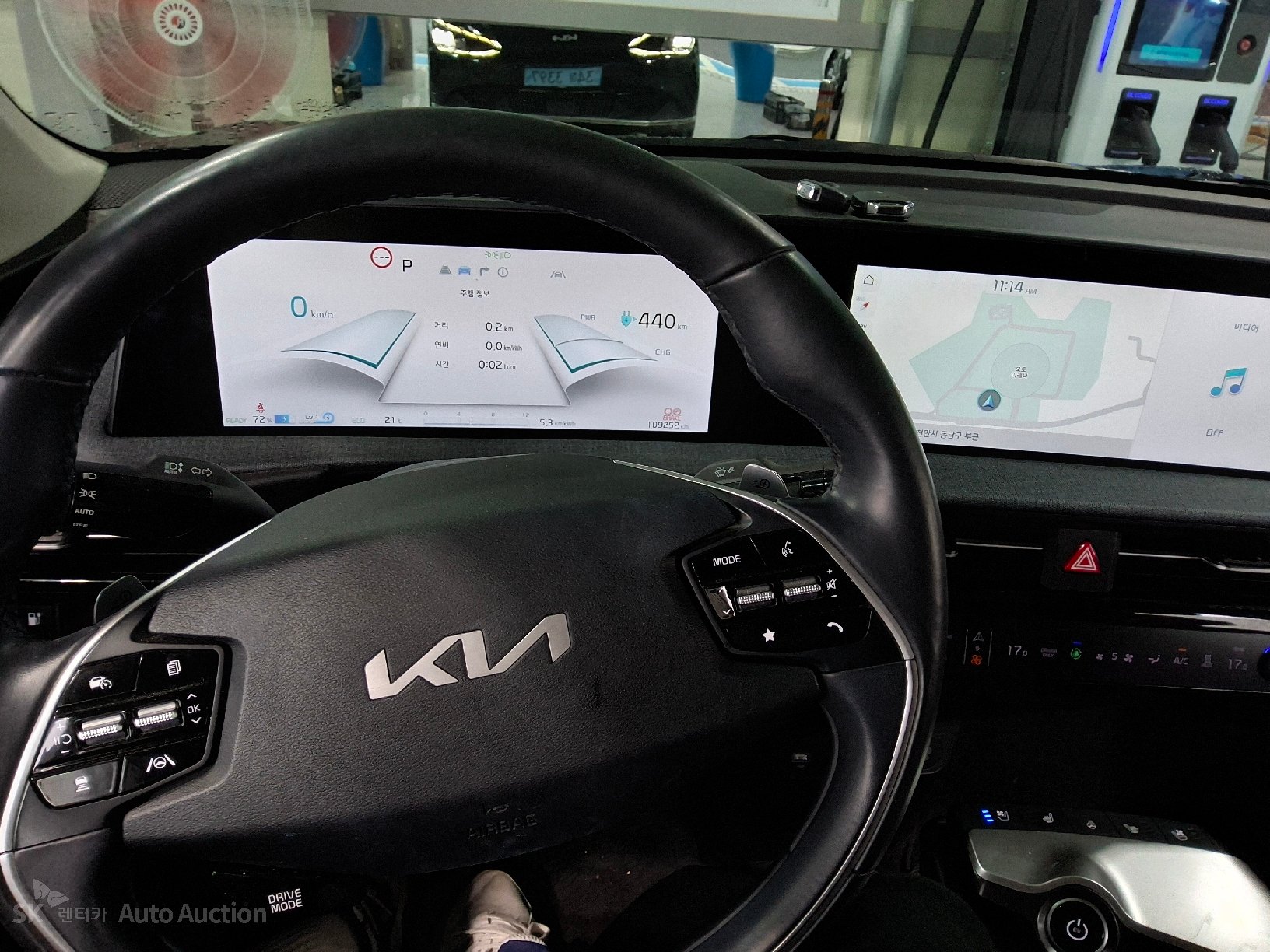 2022 - kia ev6