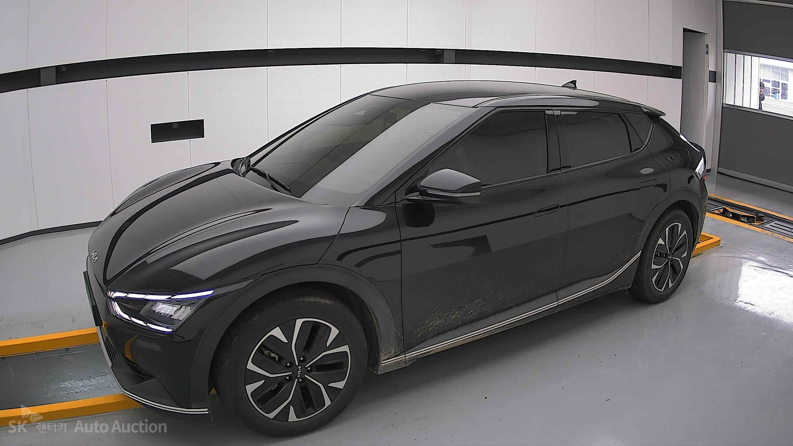 2022 - kia ev6