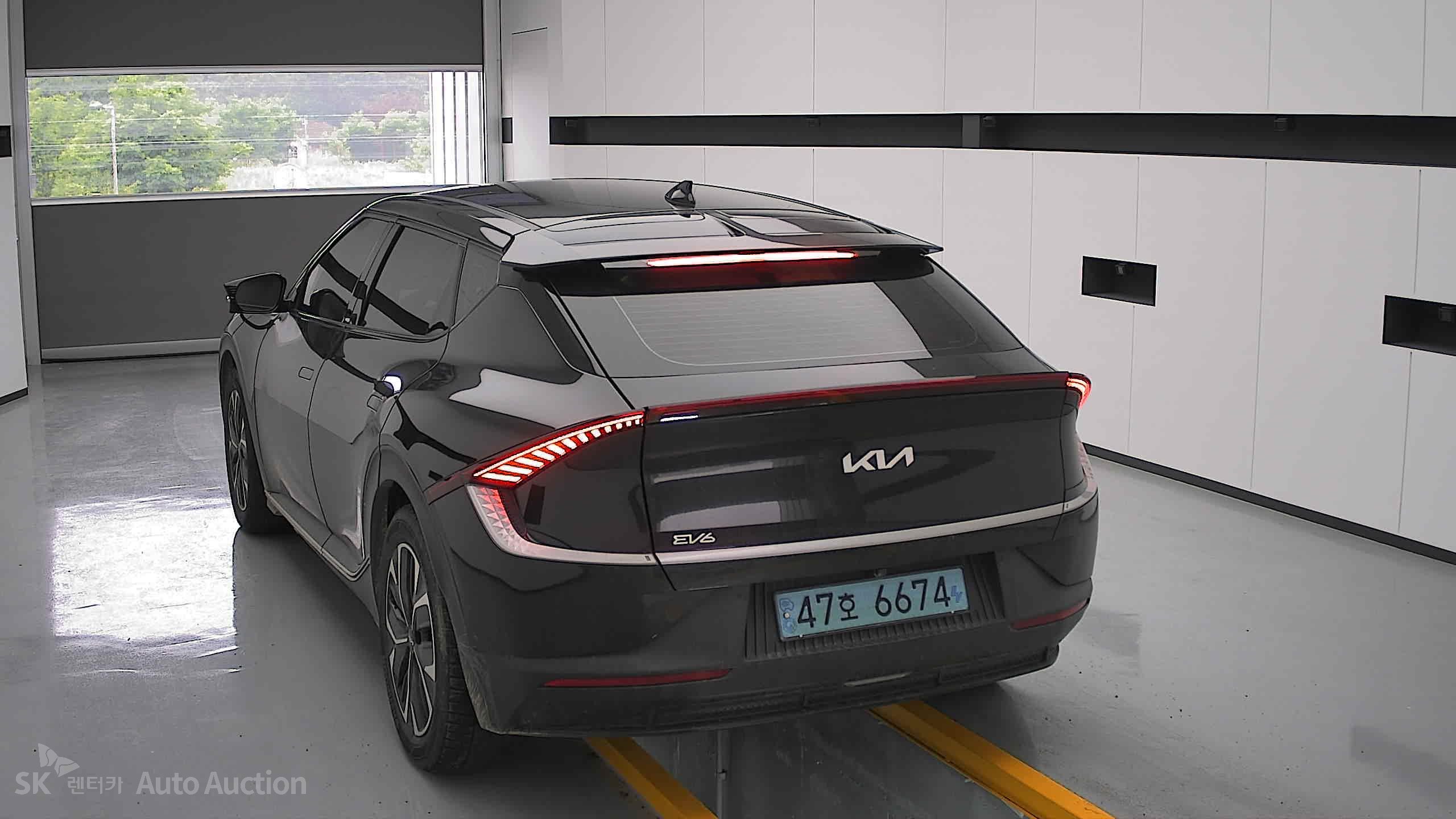 2022 - kia ev6