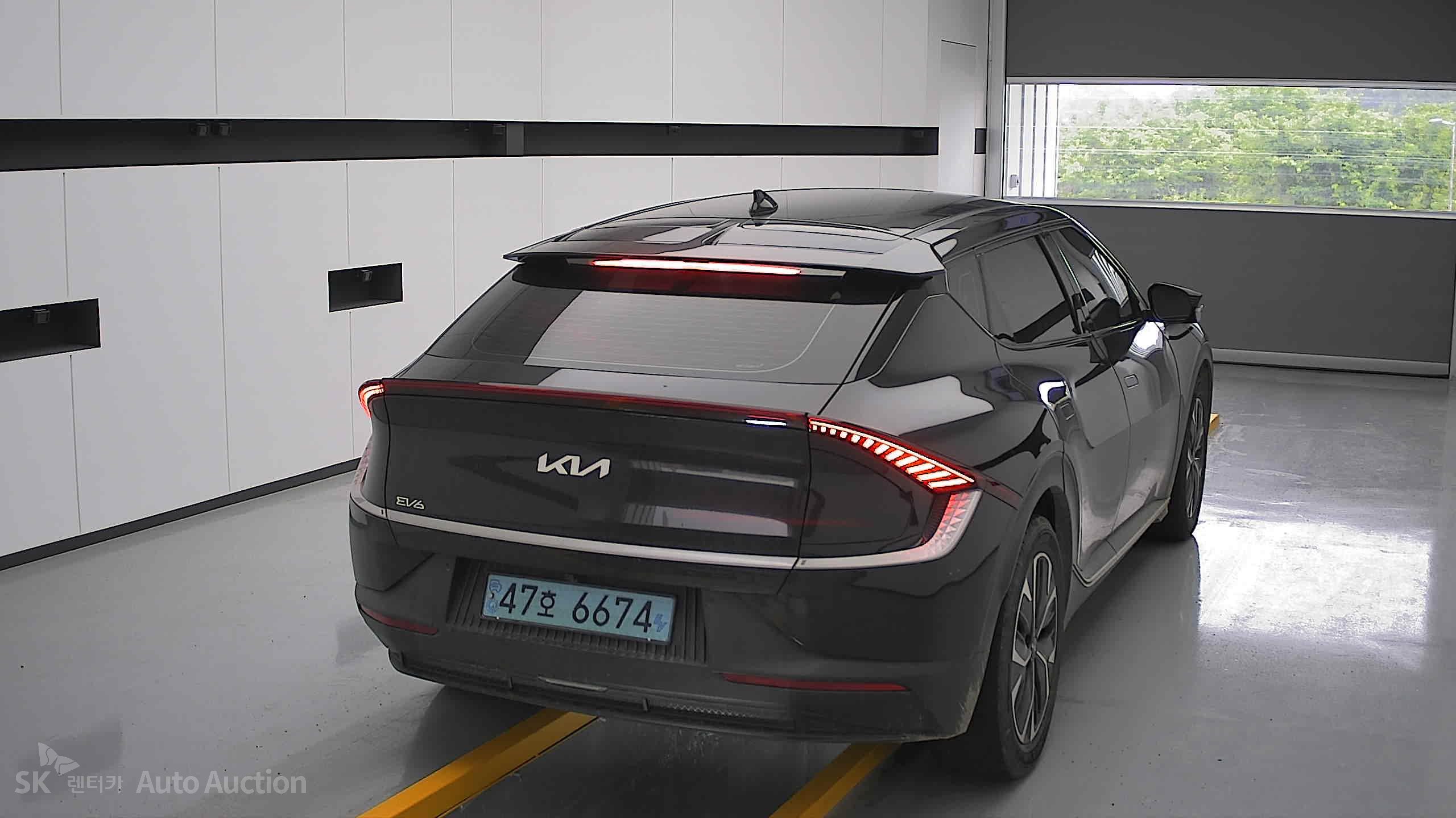 2022 - kia ev6