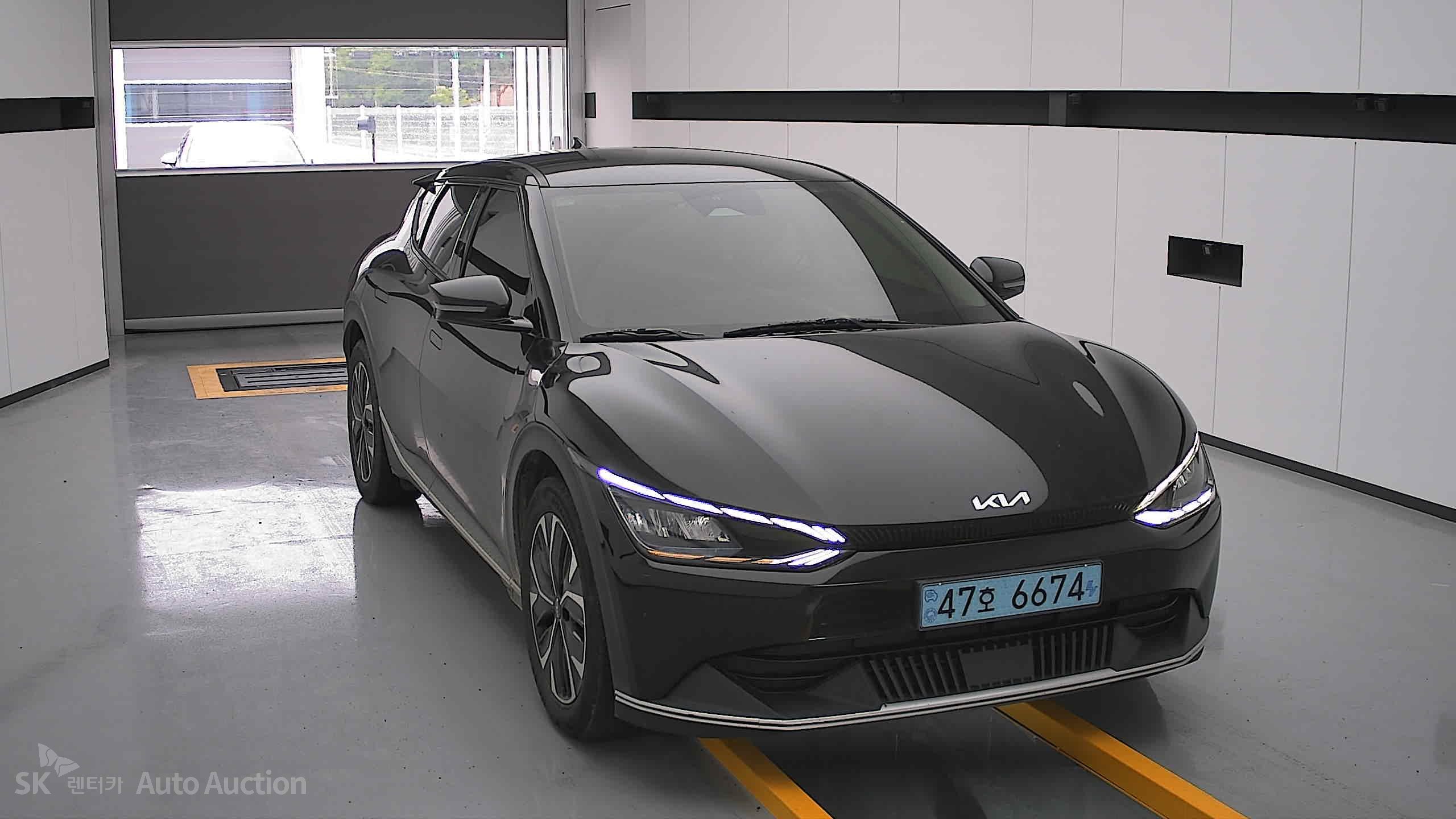 2022 - kia ev6