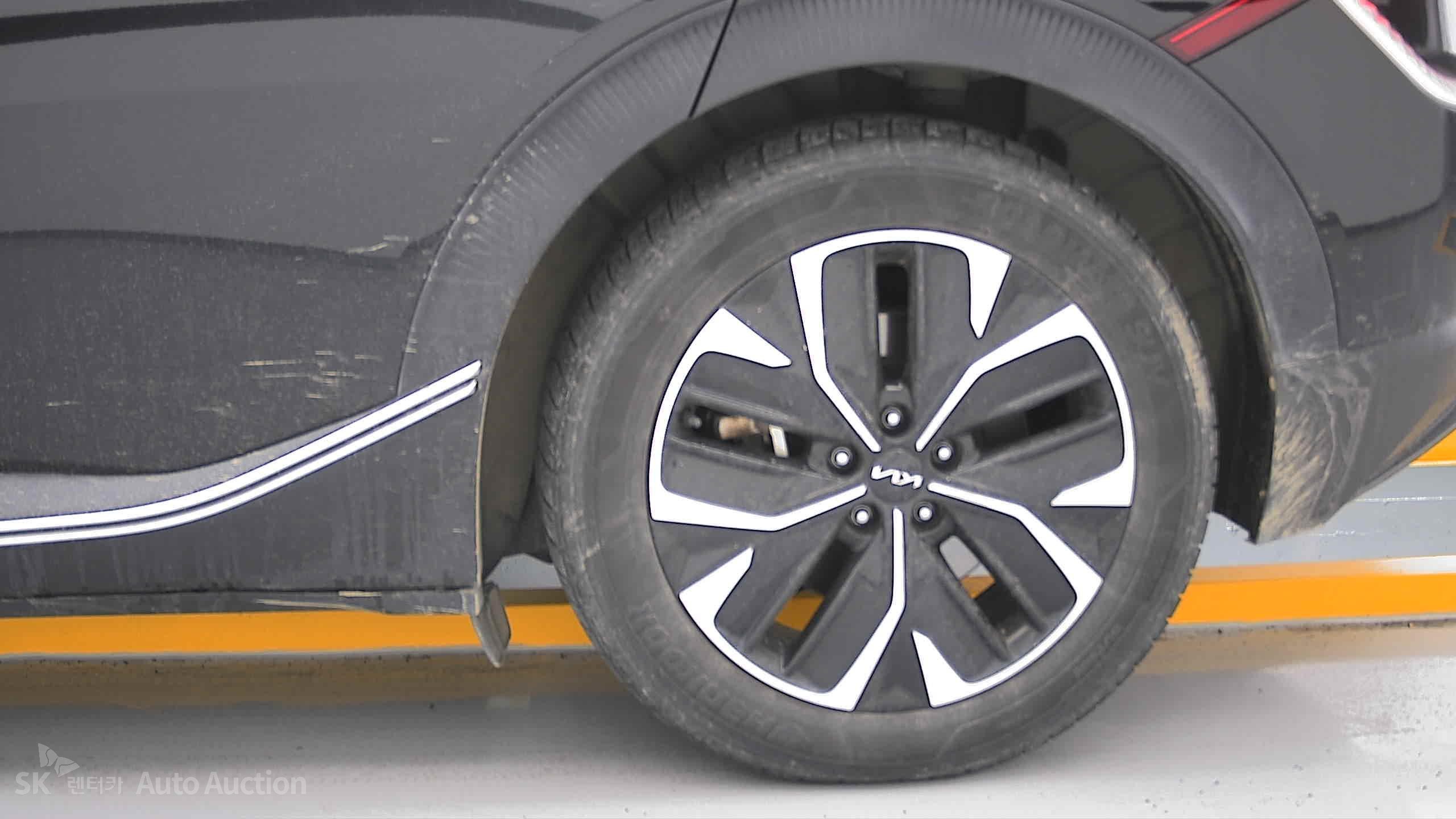 2022 - kia ev6