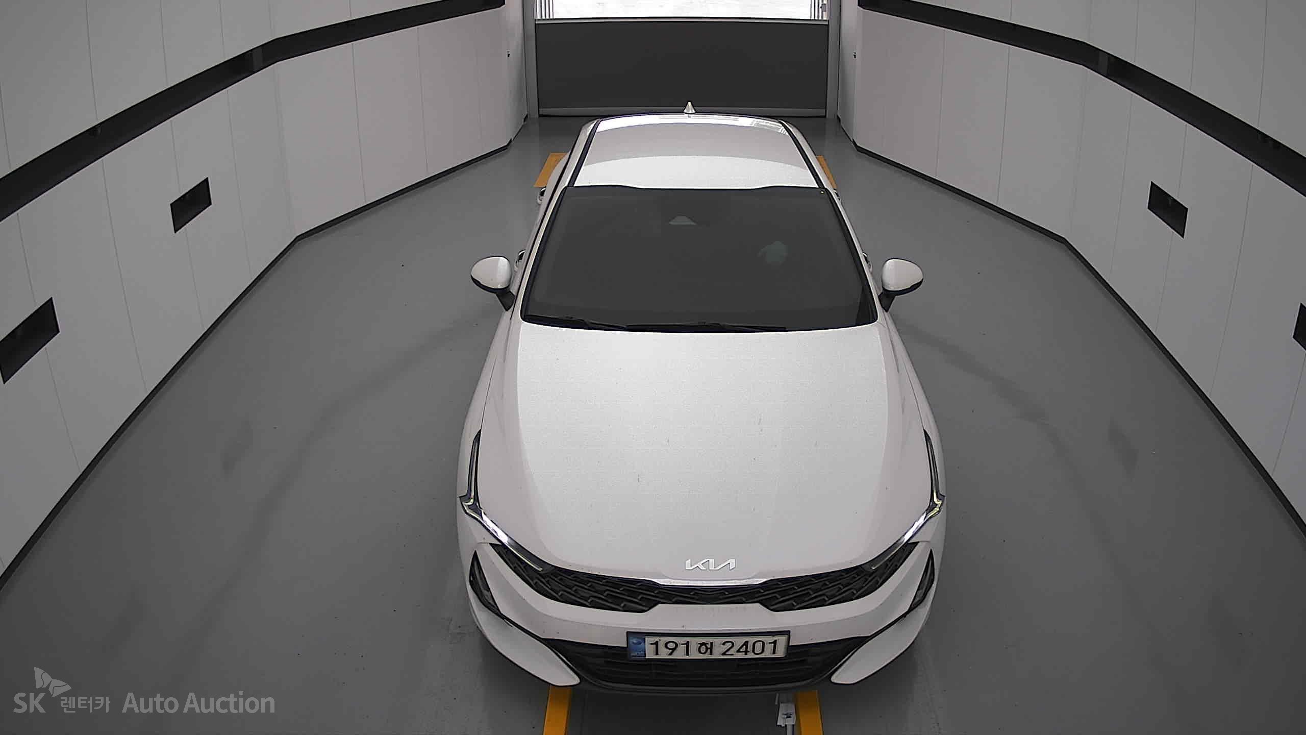 2022 - kia k5