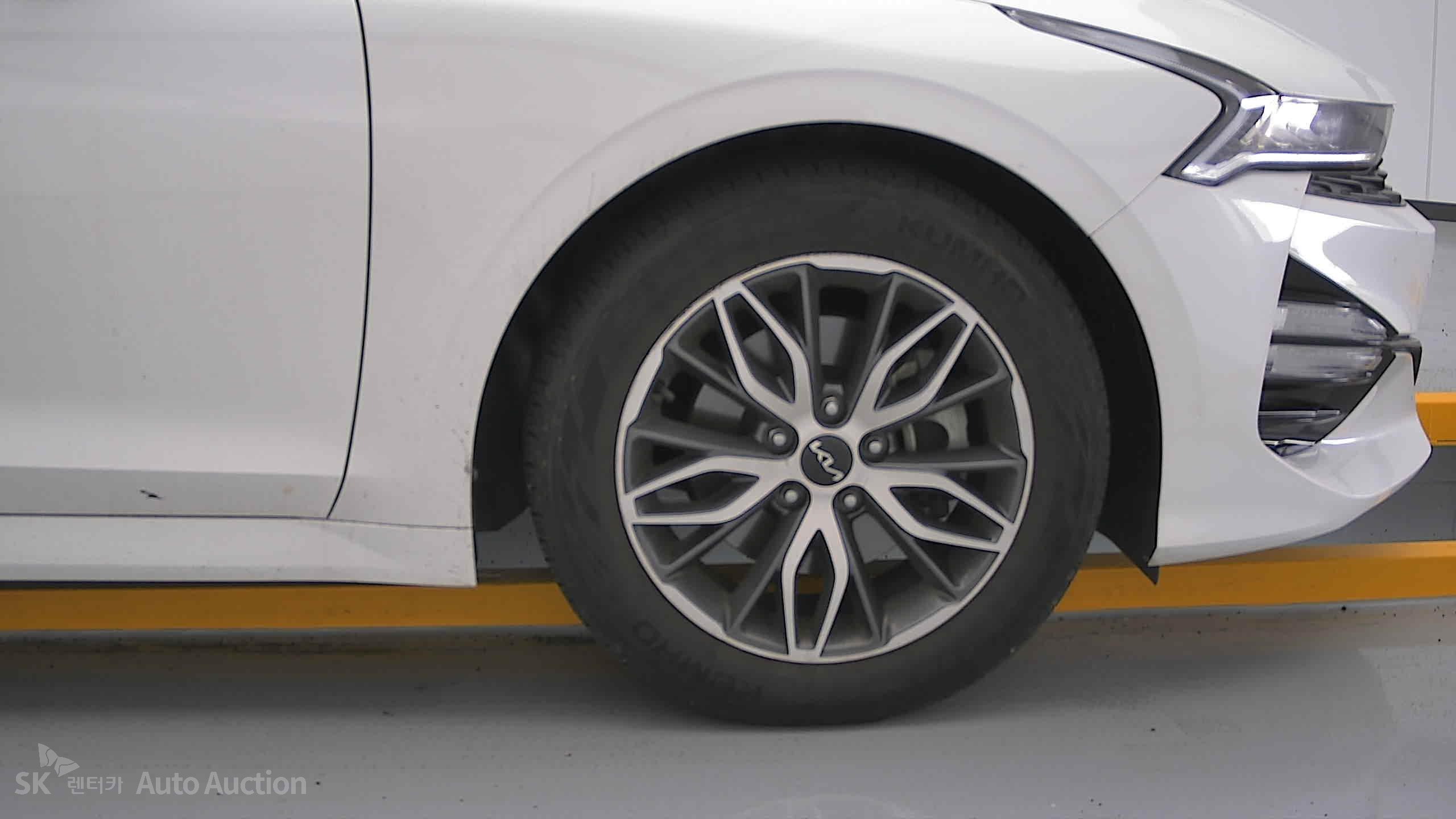 2022 - kia k5