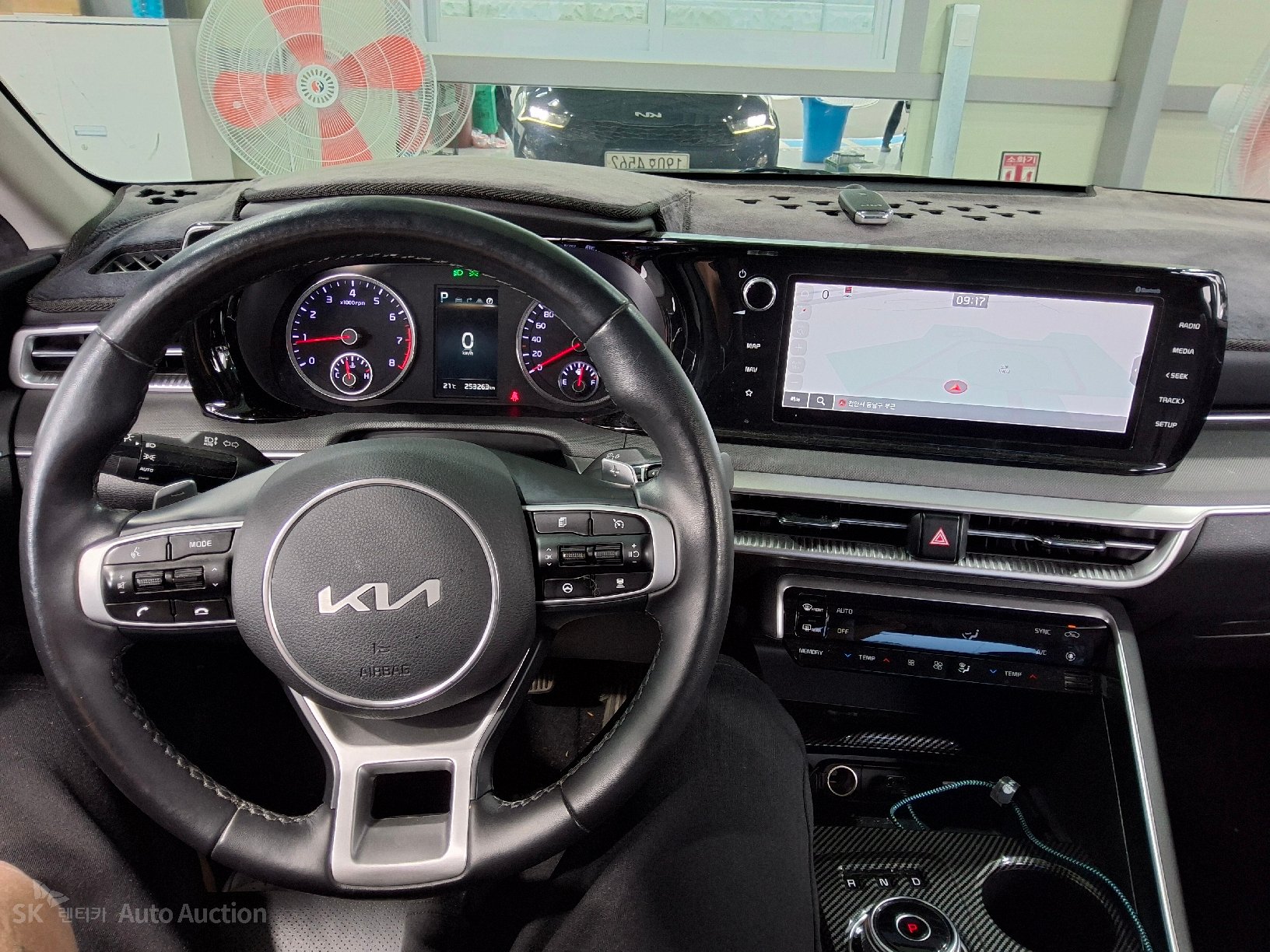 2022 - kia k5