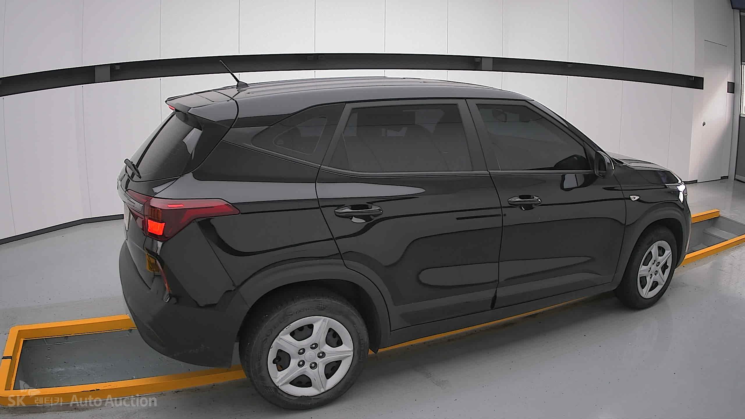2023 - kia seltos