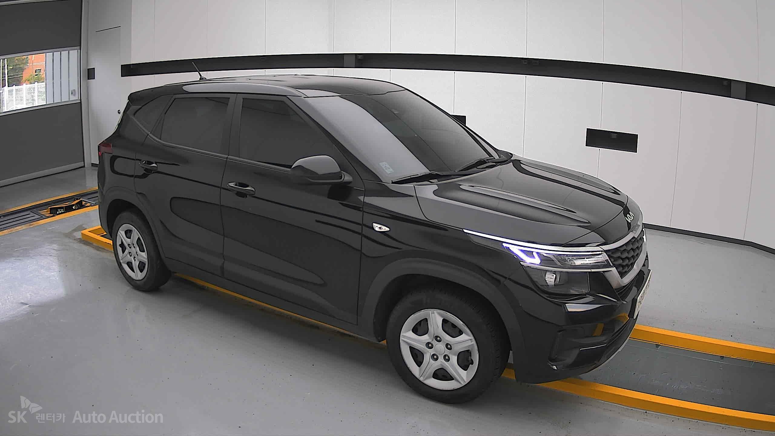 2023 - kia seltos