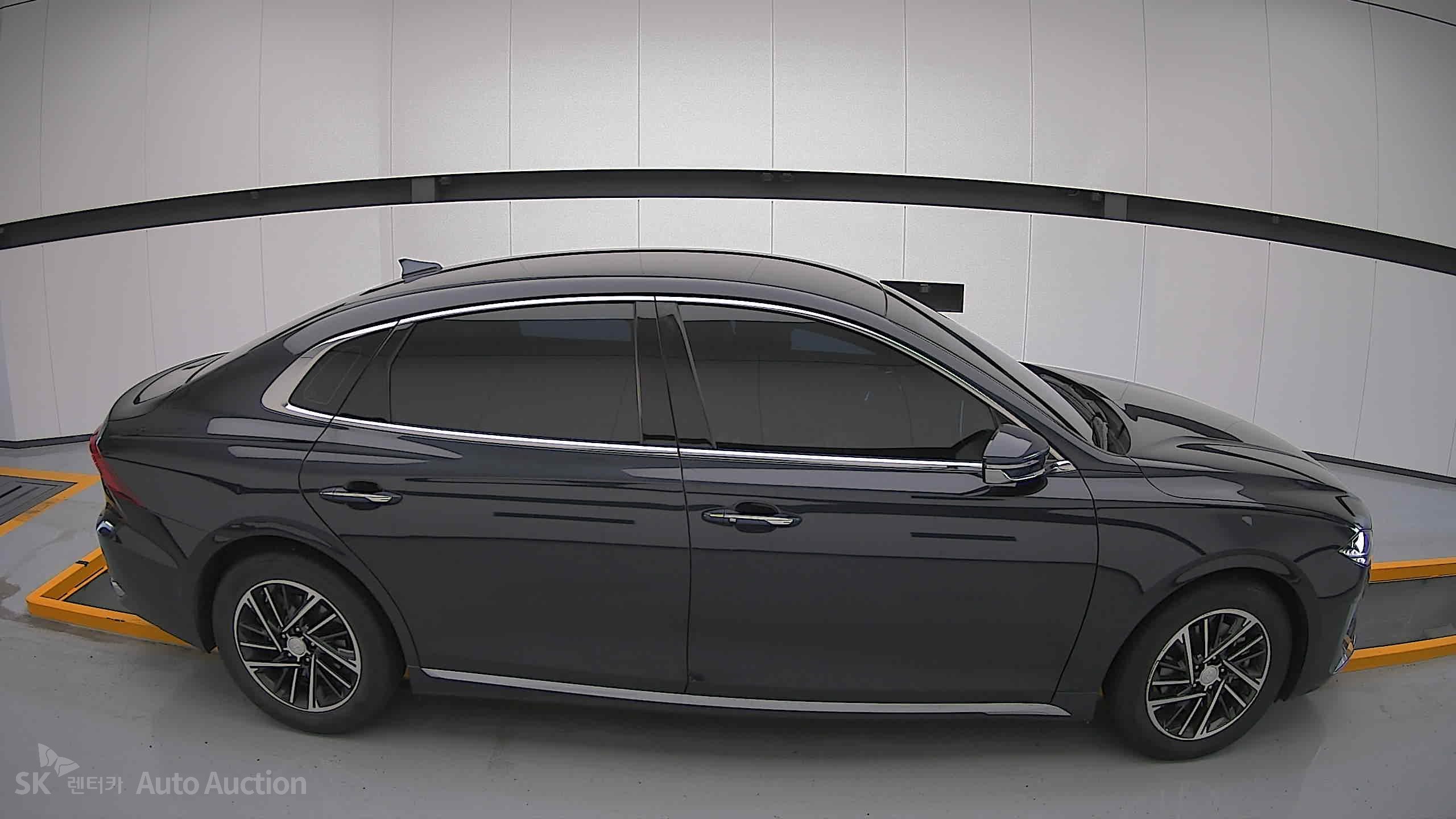 2020 - hyundai grandeur
