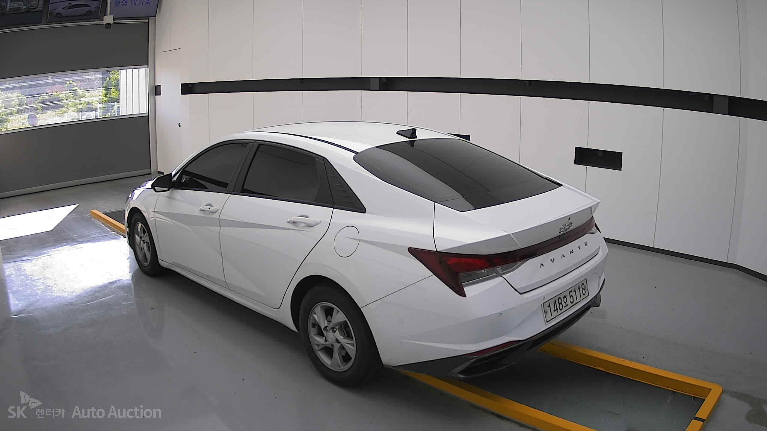 2021 - hyundai avante