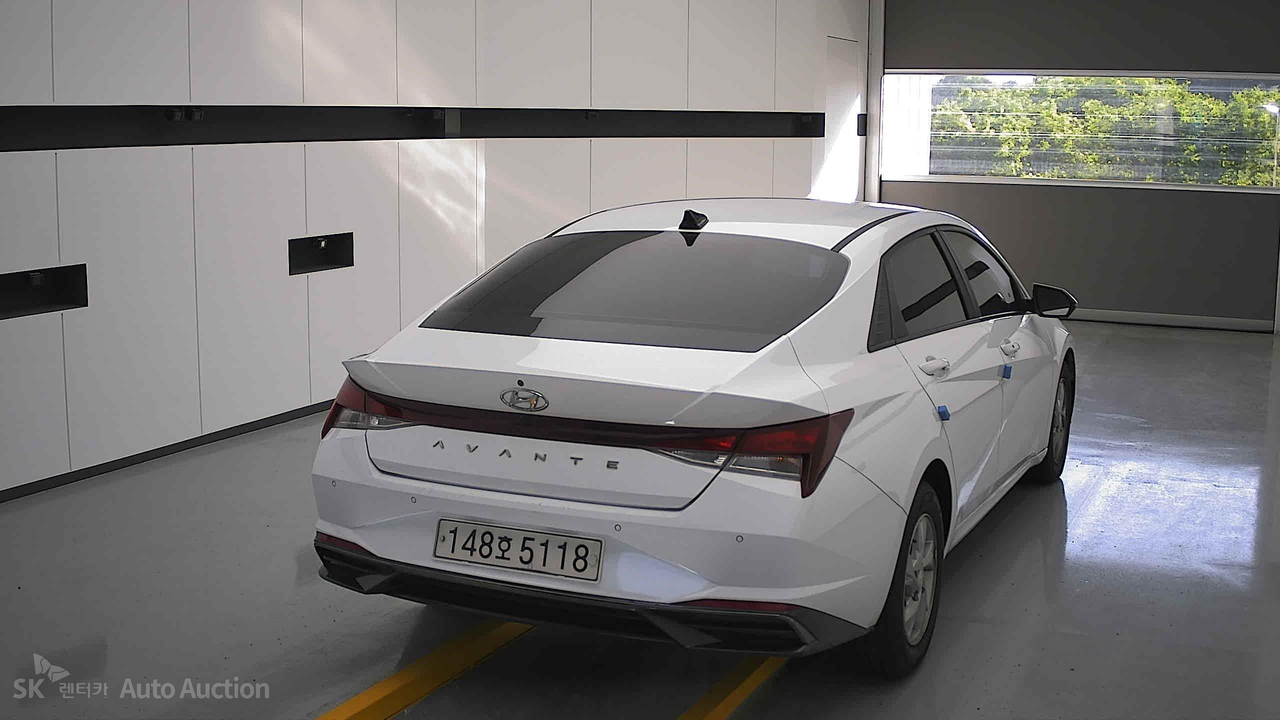 2021 - hyundai avante