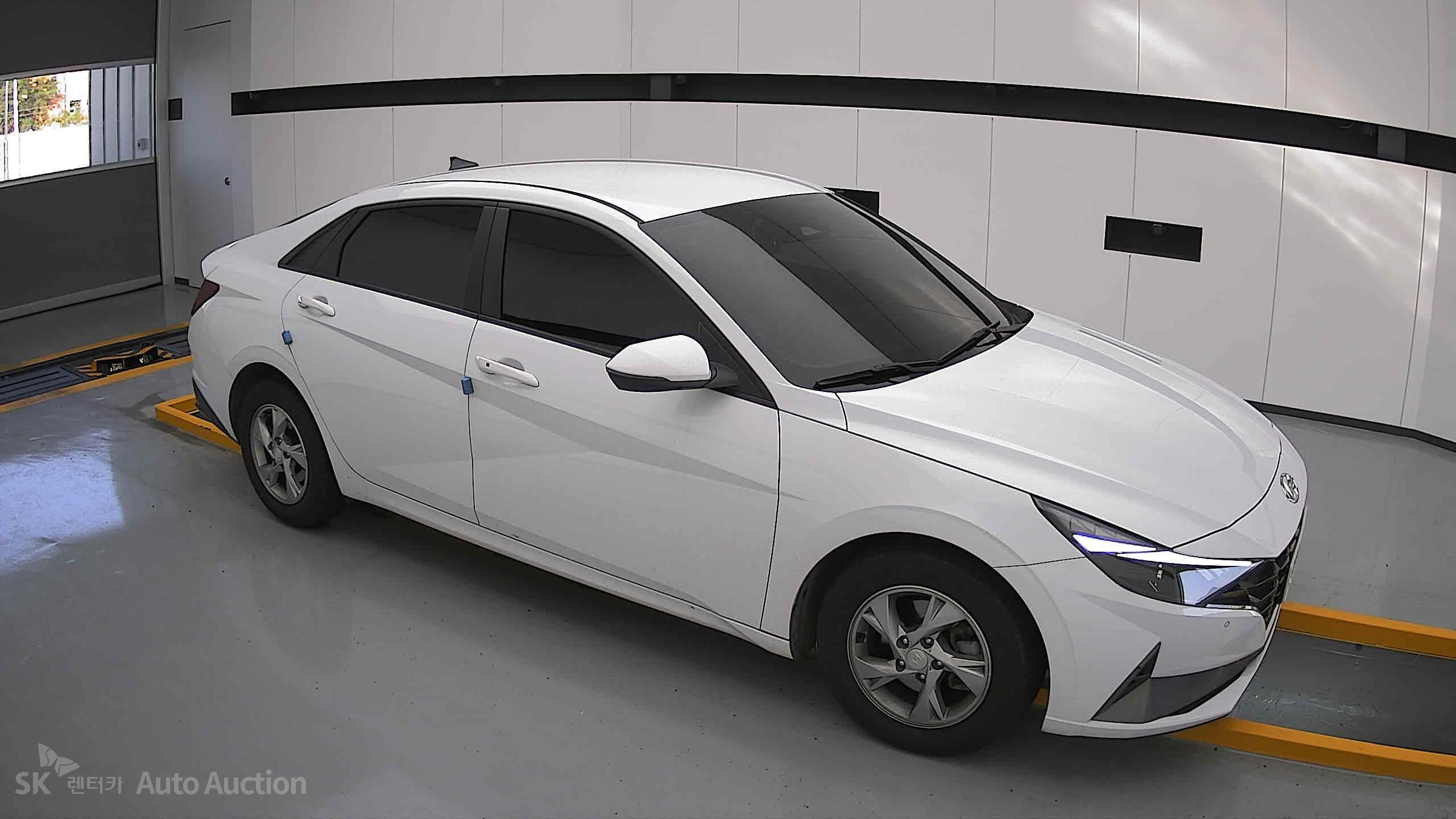 2021 - hyundai avante