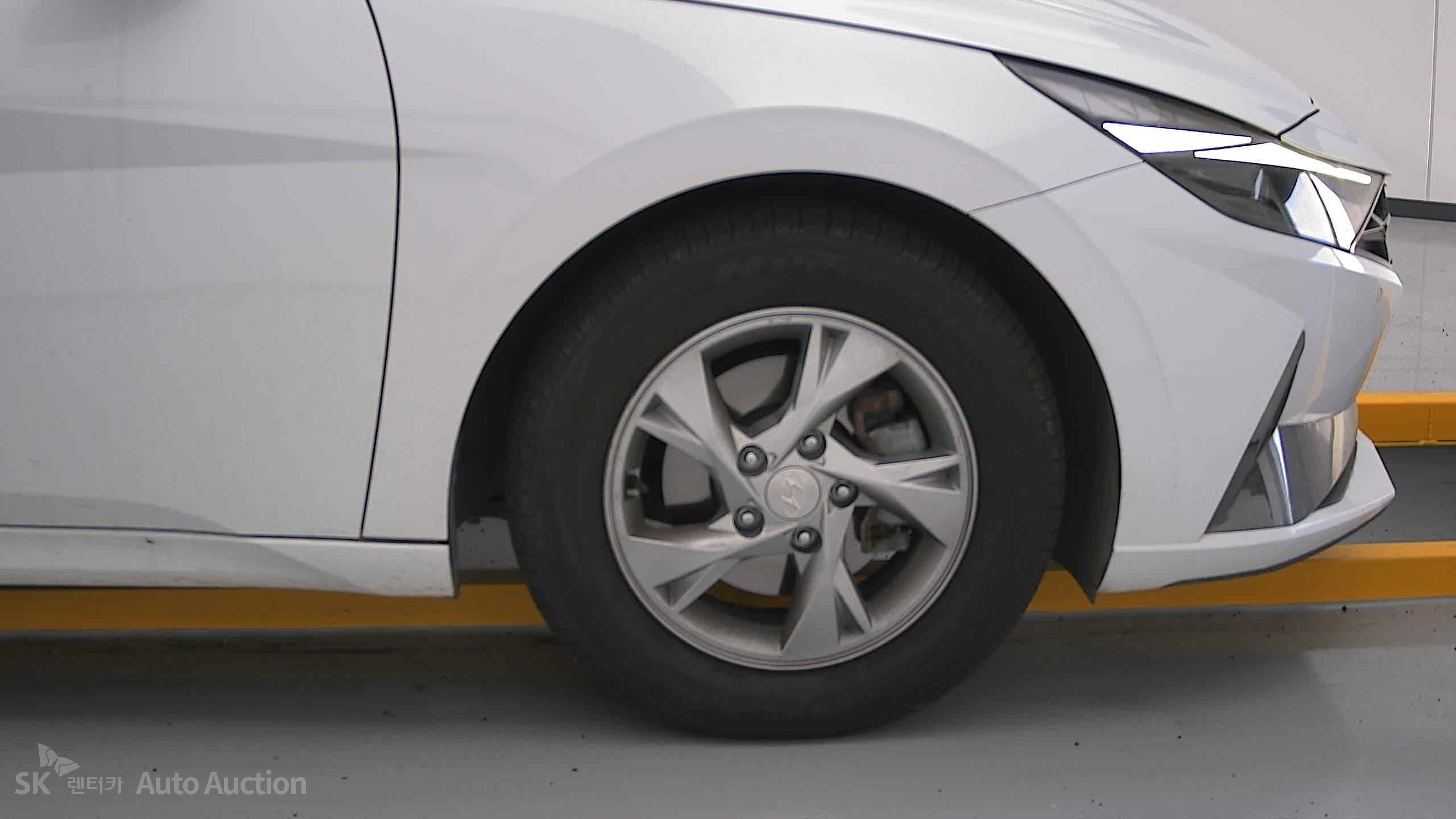 2021 - hyundai avante