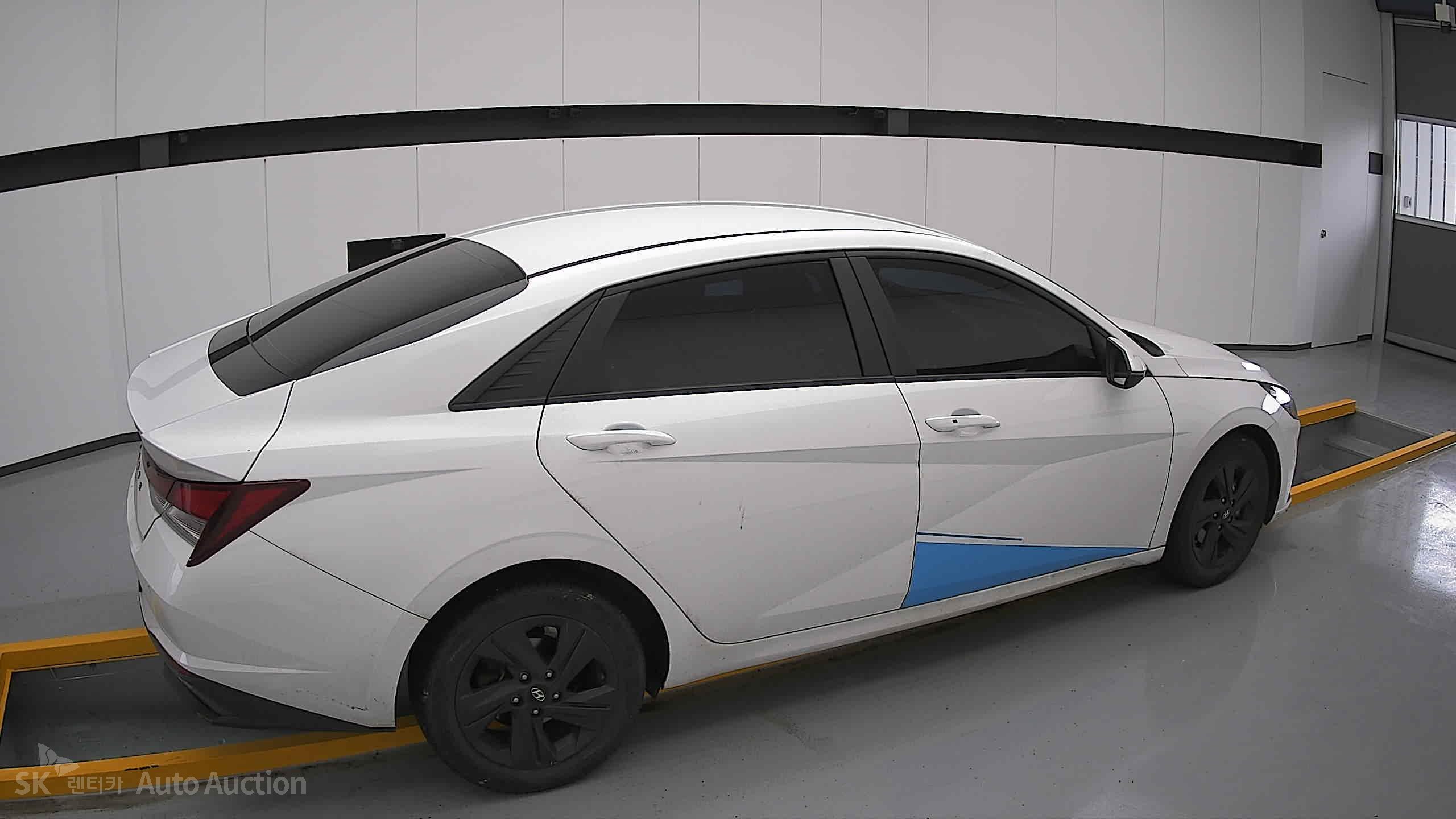 2023 - hyundai avante