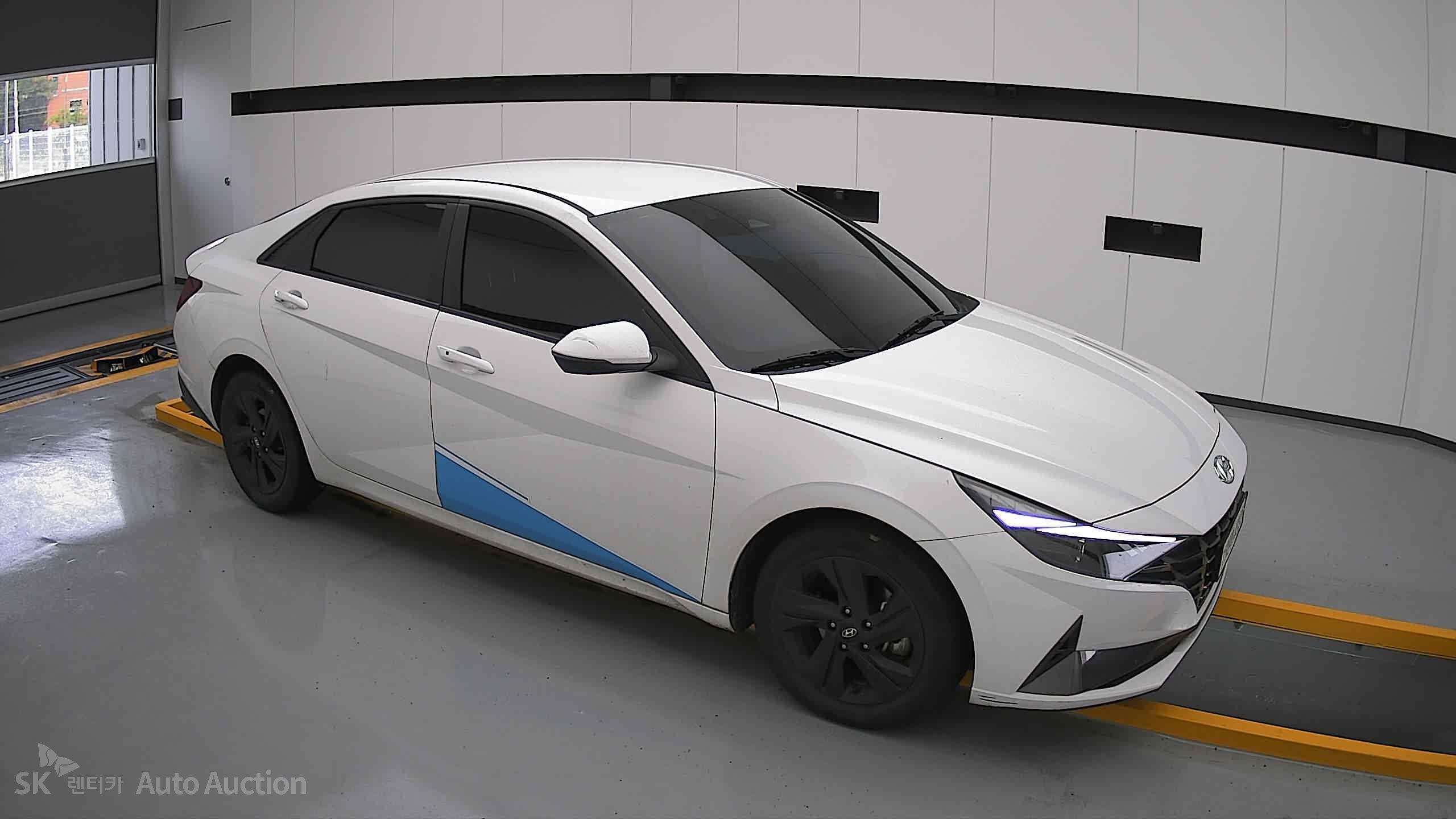 2023 - hyundai avante