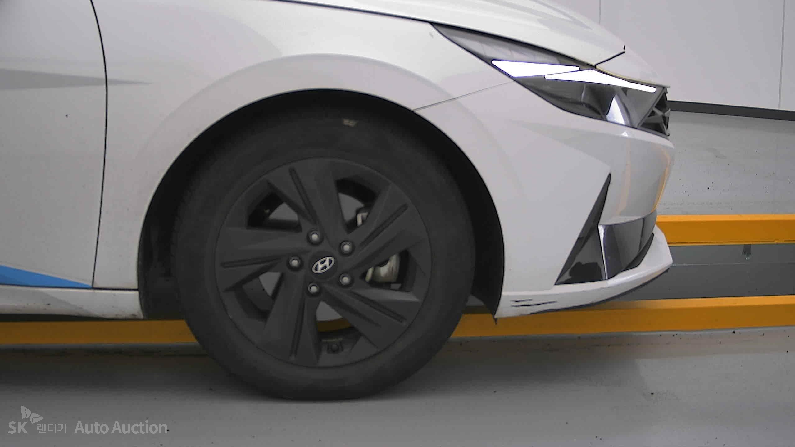 2023 - hyundai avante