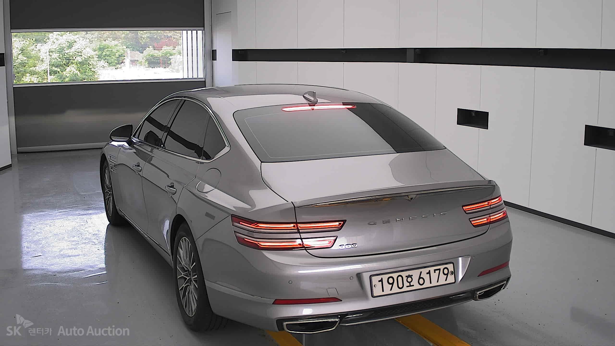 2022 - genesis g80