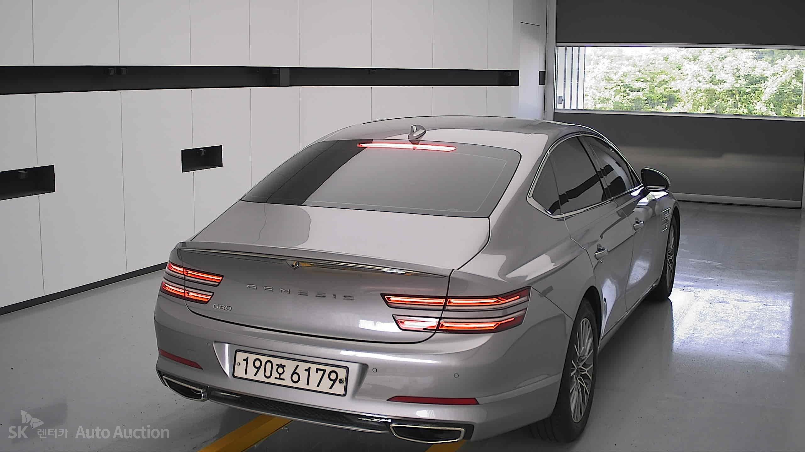 2022 - genesis g80