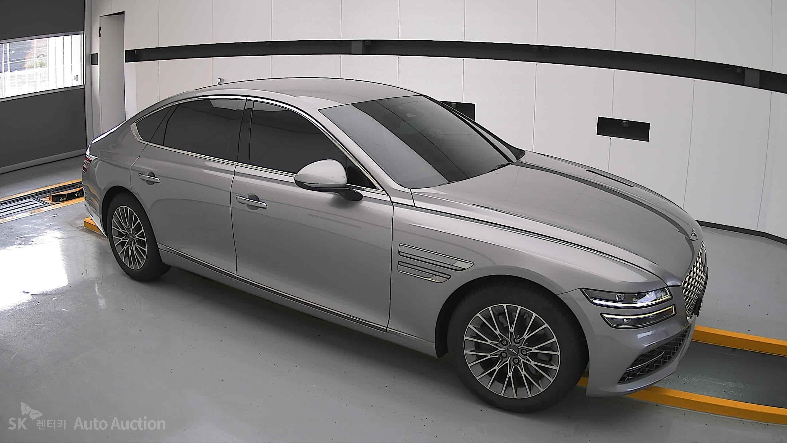 2022 - genesis g80