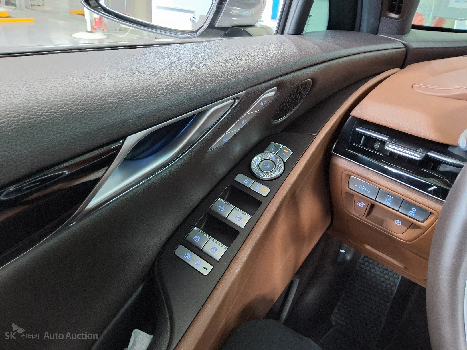2022 - genesis g80
