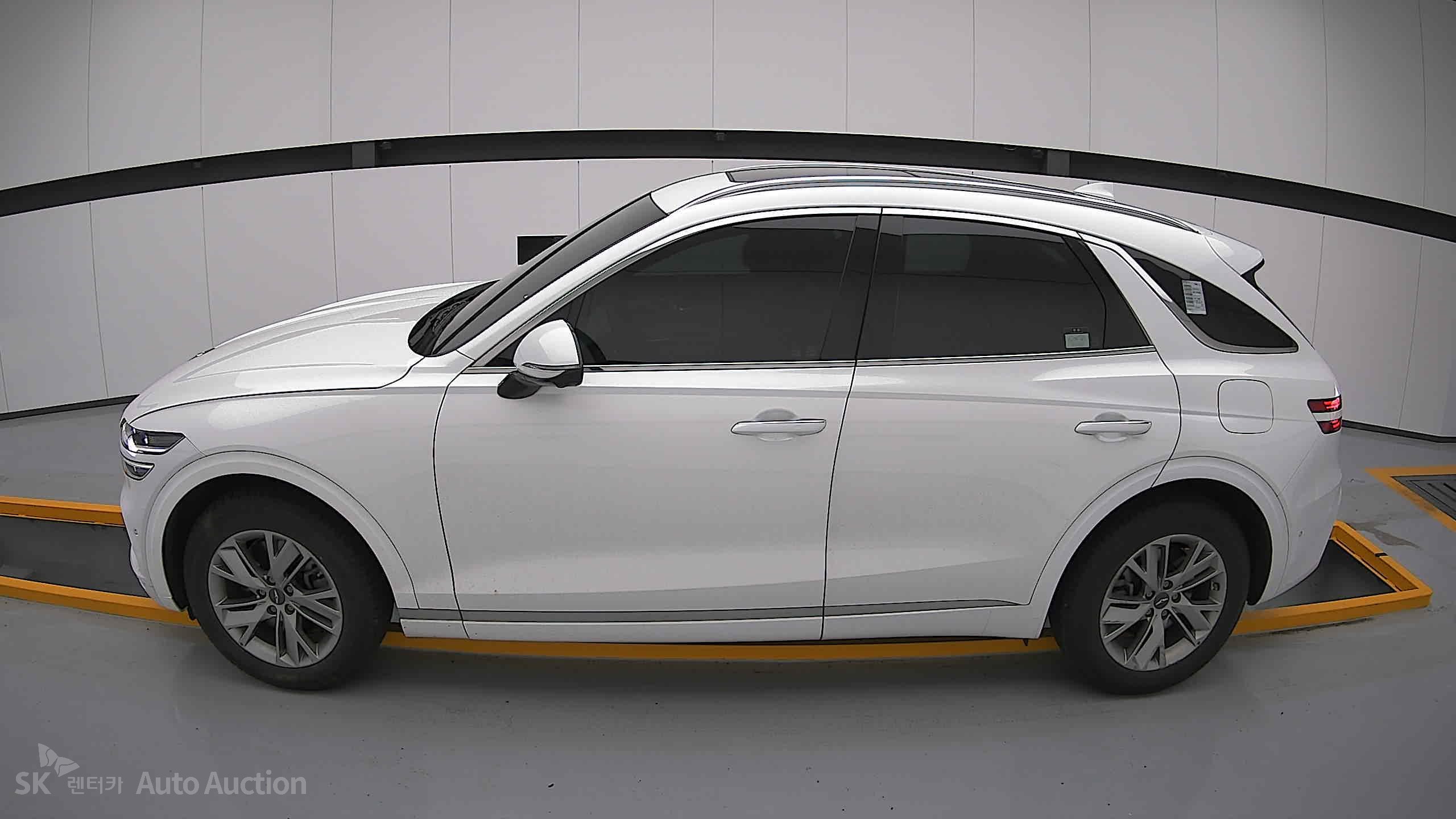 2022 - genesis gv70