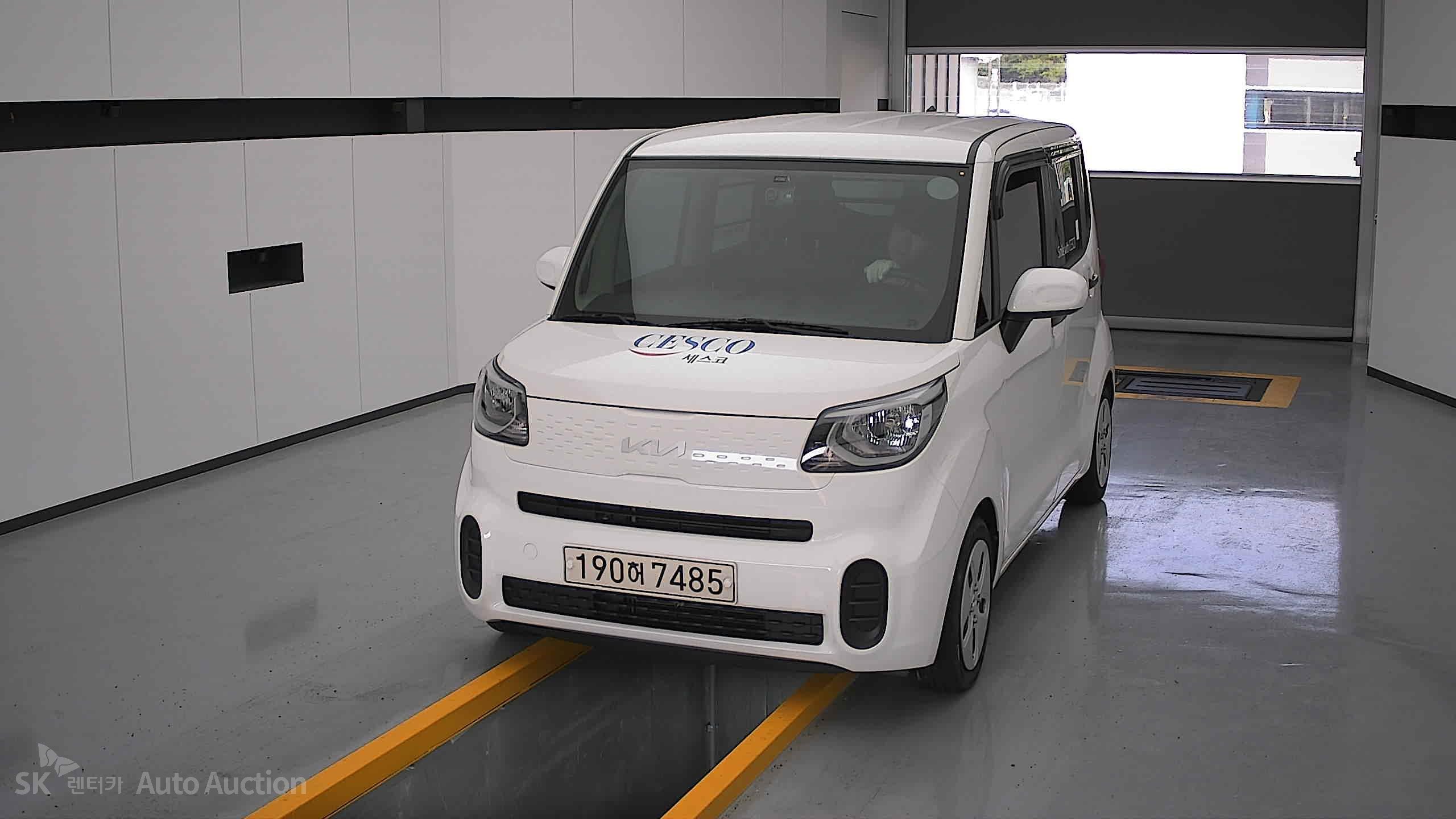 2022 - kia ray