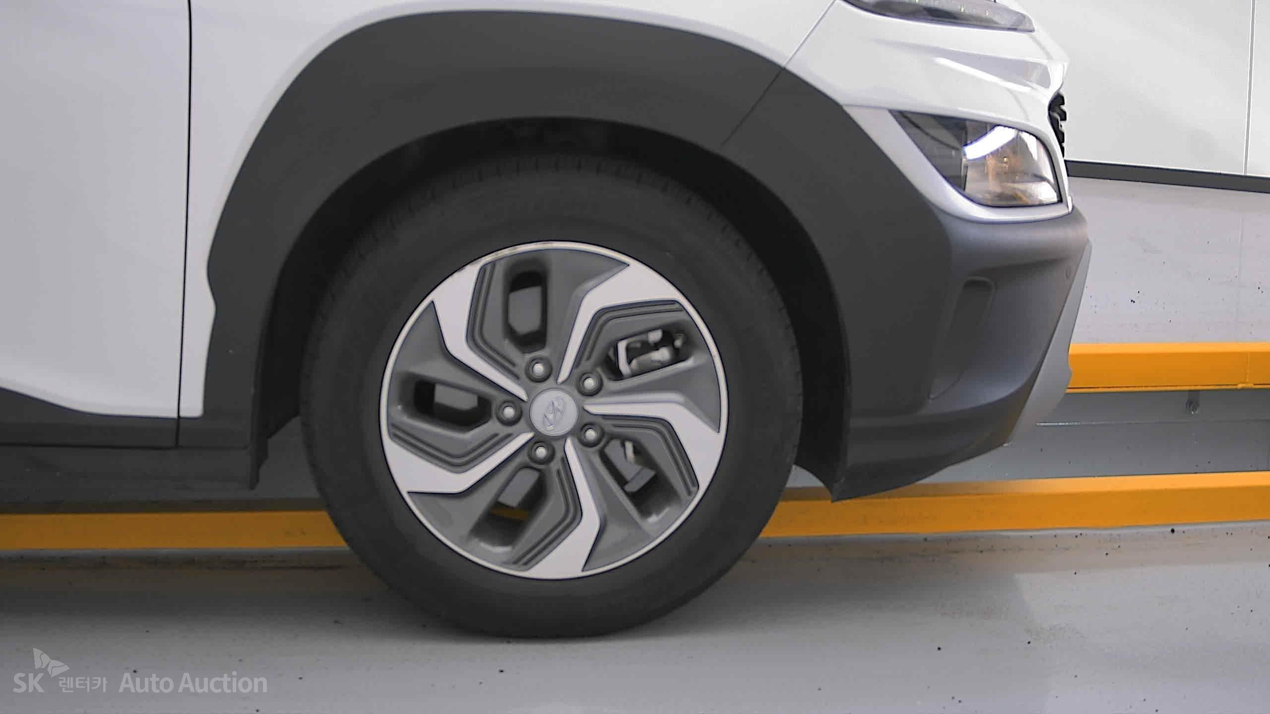 2022 - hyundai kona