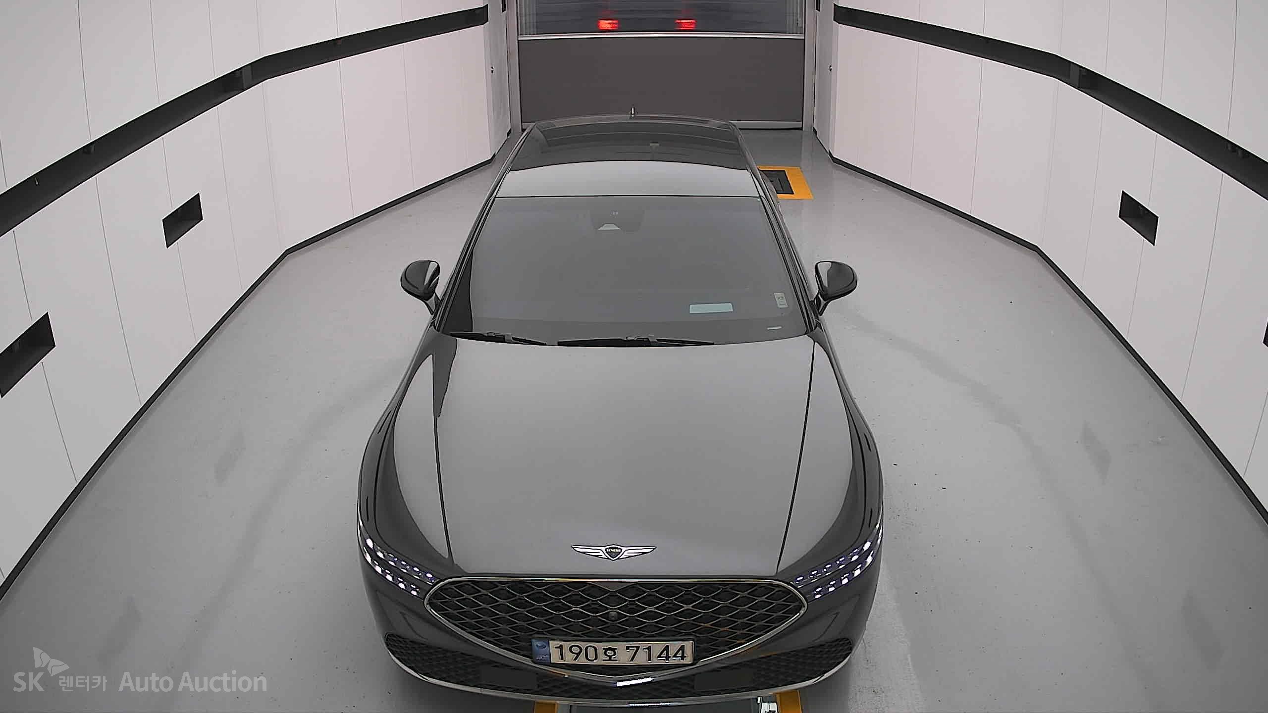 2022 - genesis g90