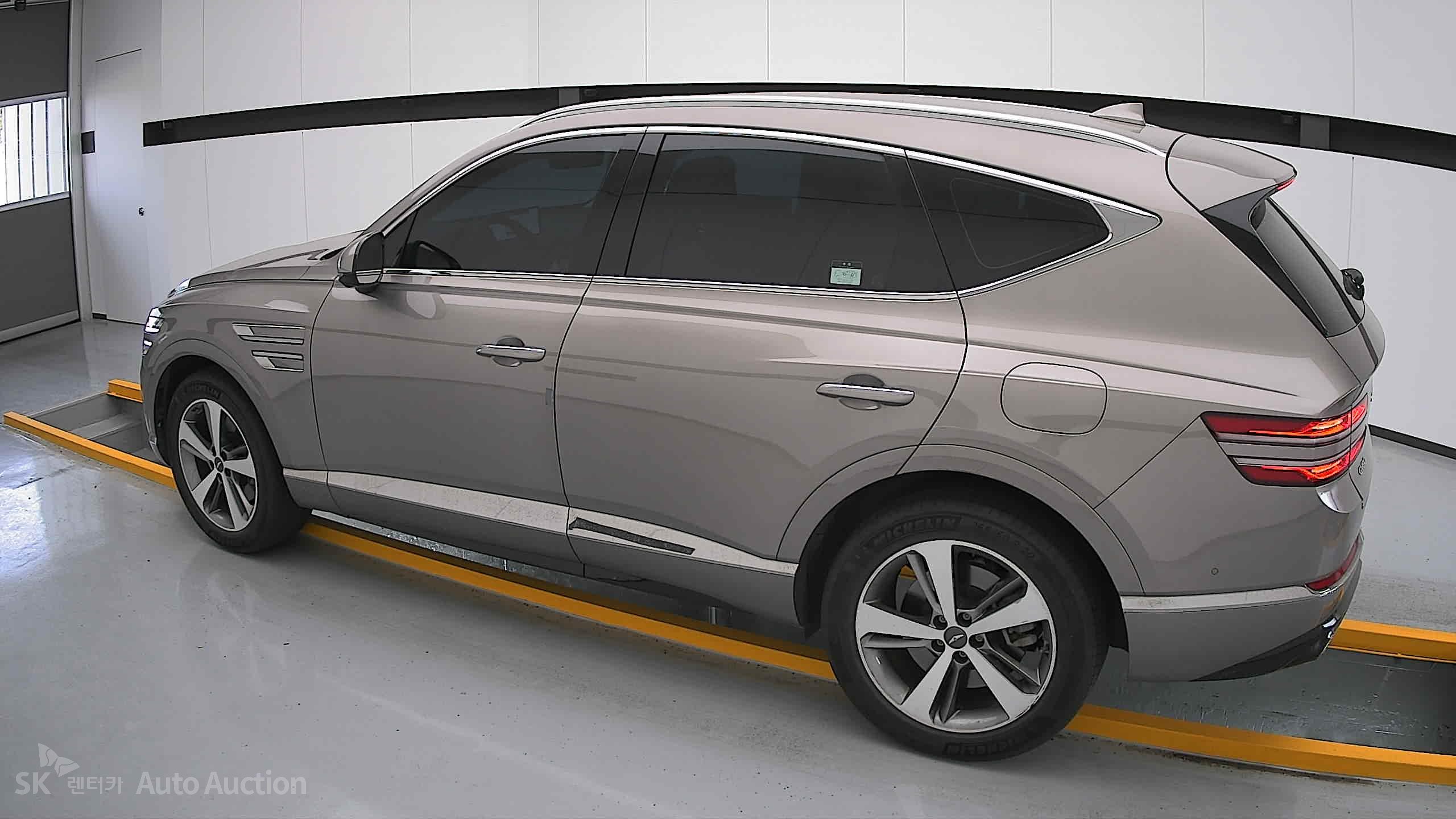 2020 - genesis gv80