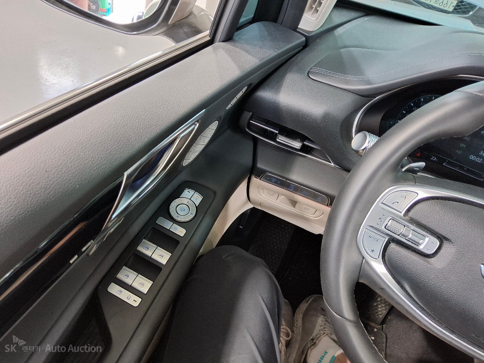 2020 - genesis gv80