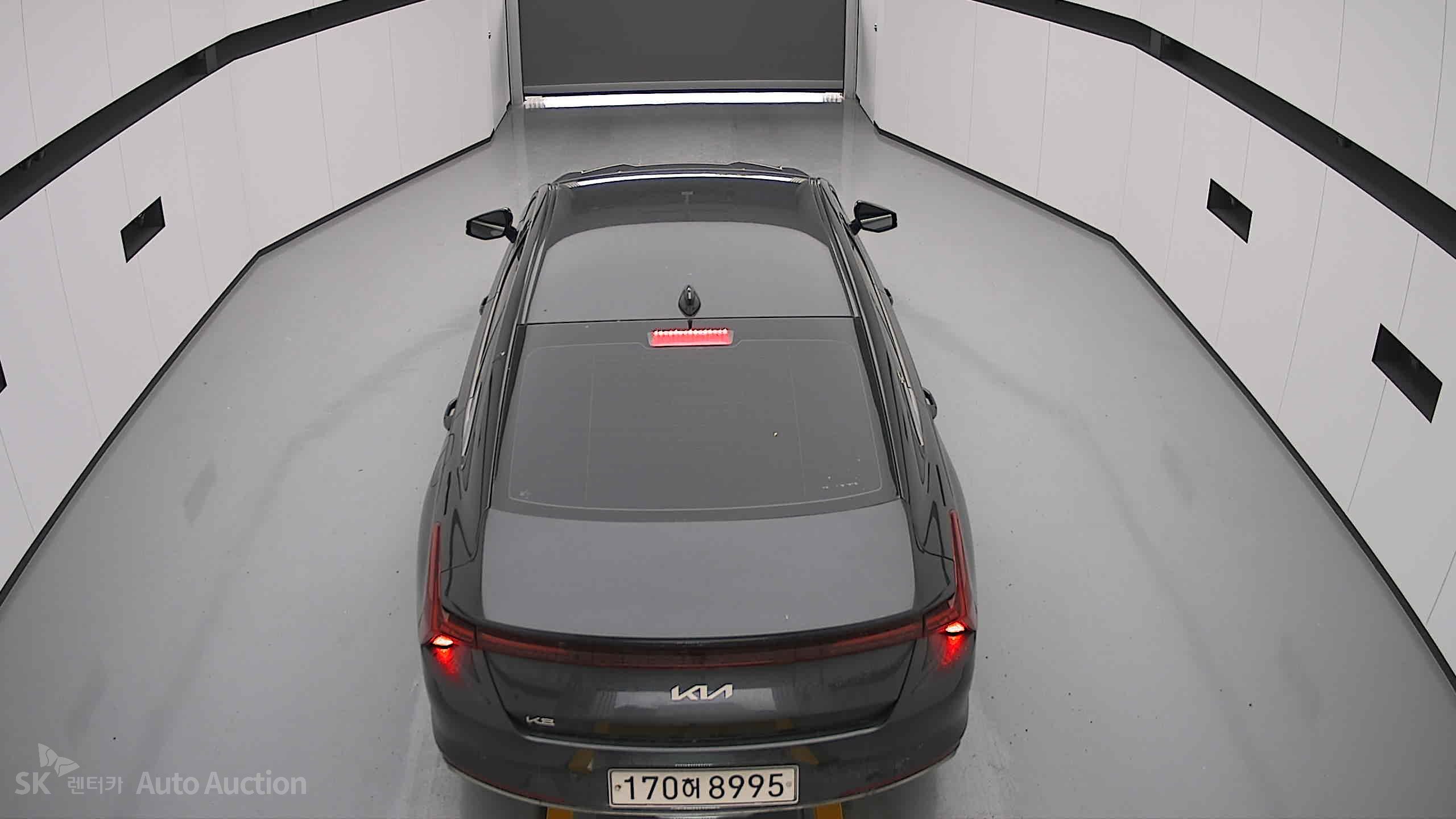 2022 - kia k8