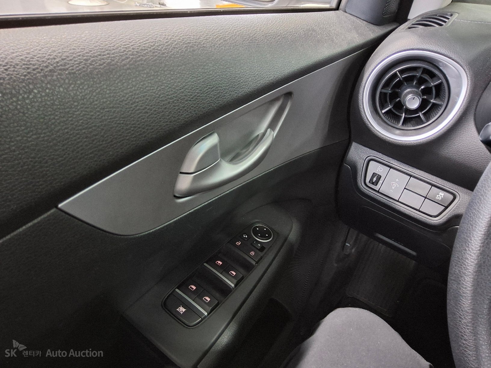 2022 - kia k3
