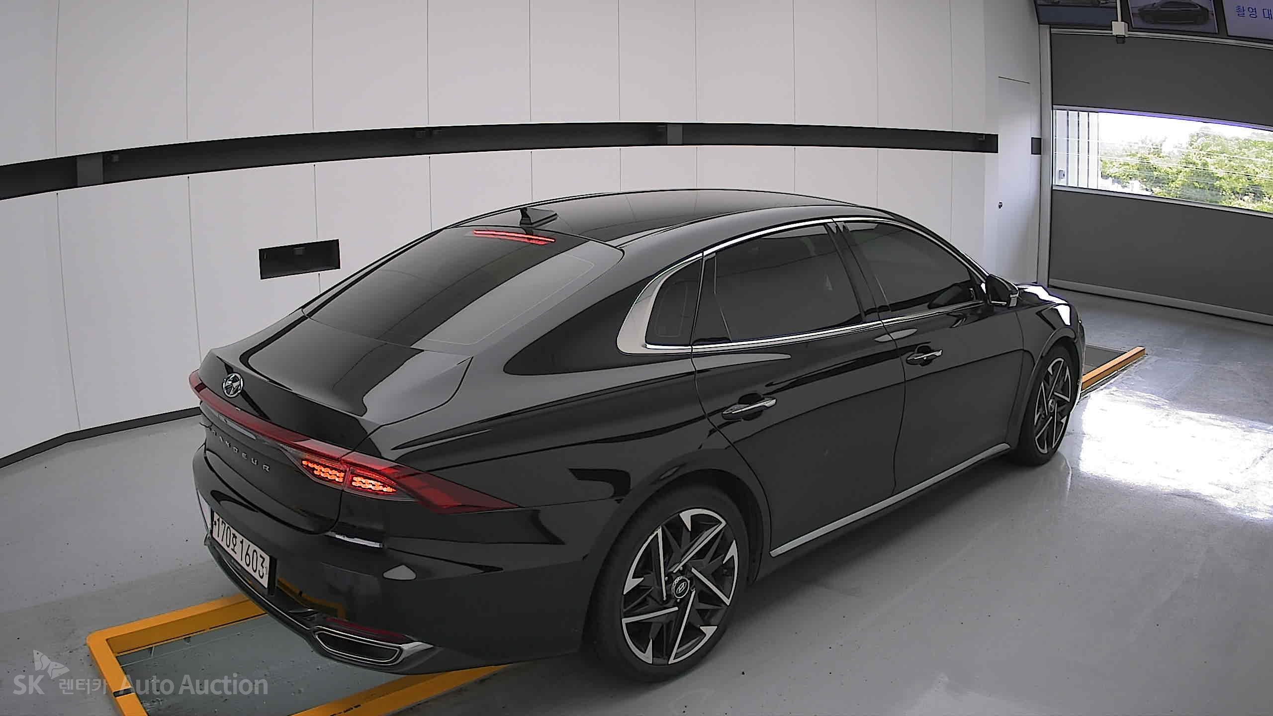 2022 - hyundai grandeur