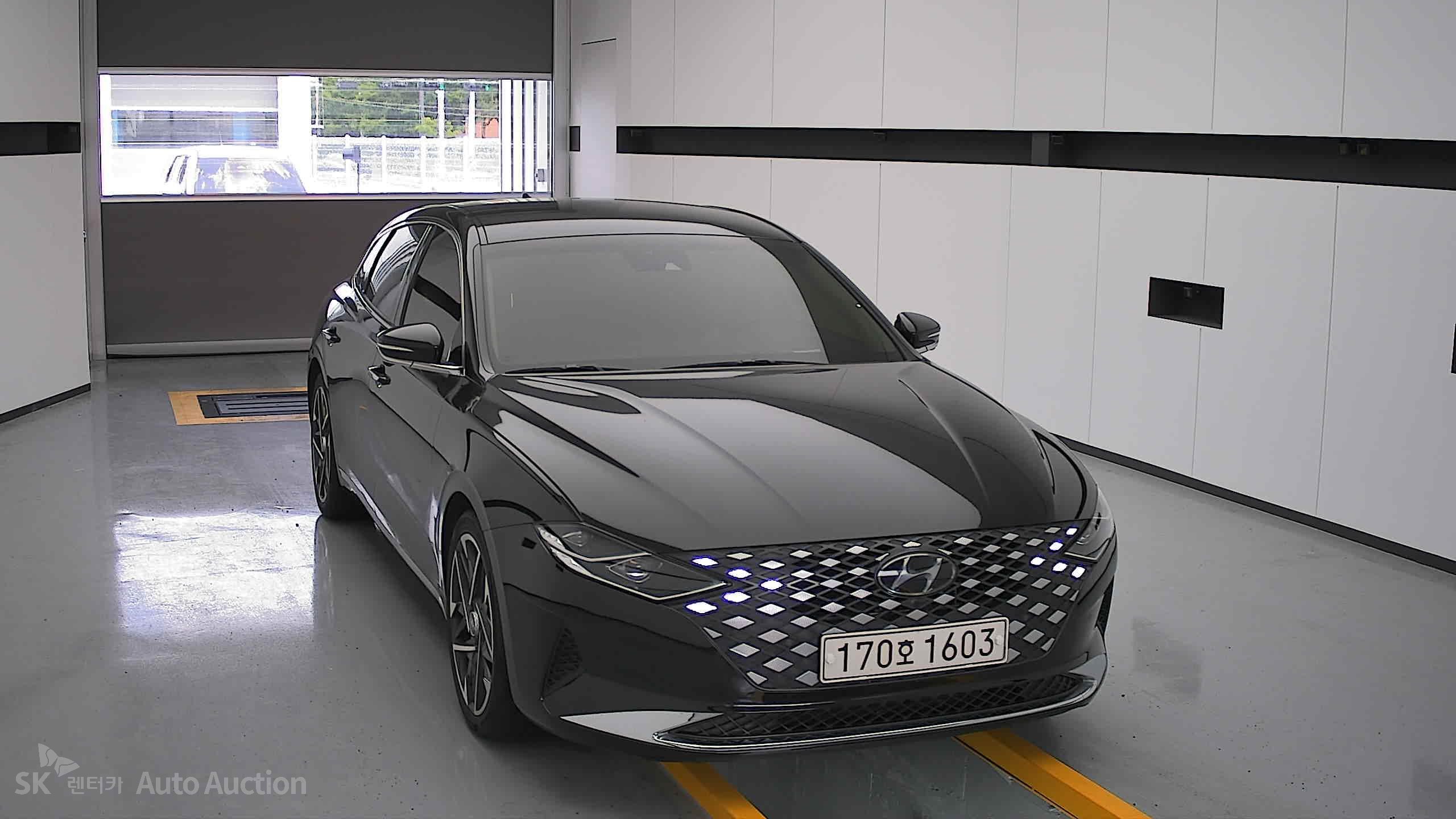 2022 - hyundai grandeur