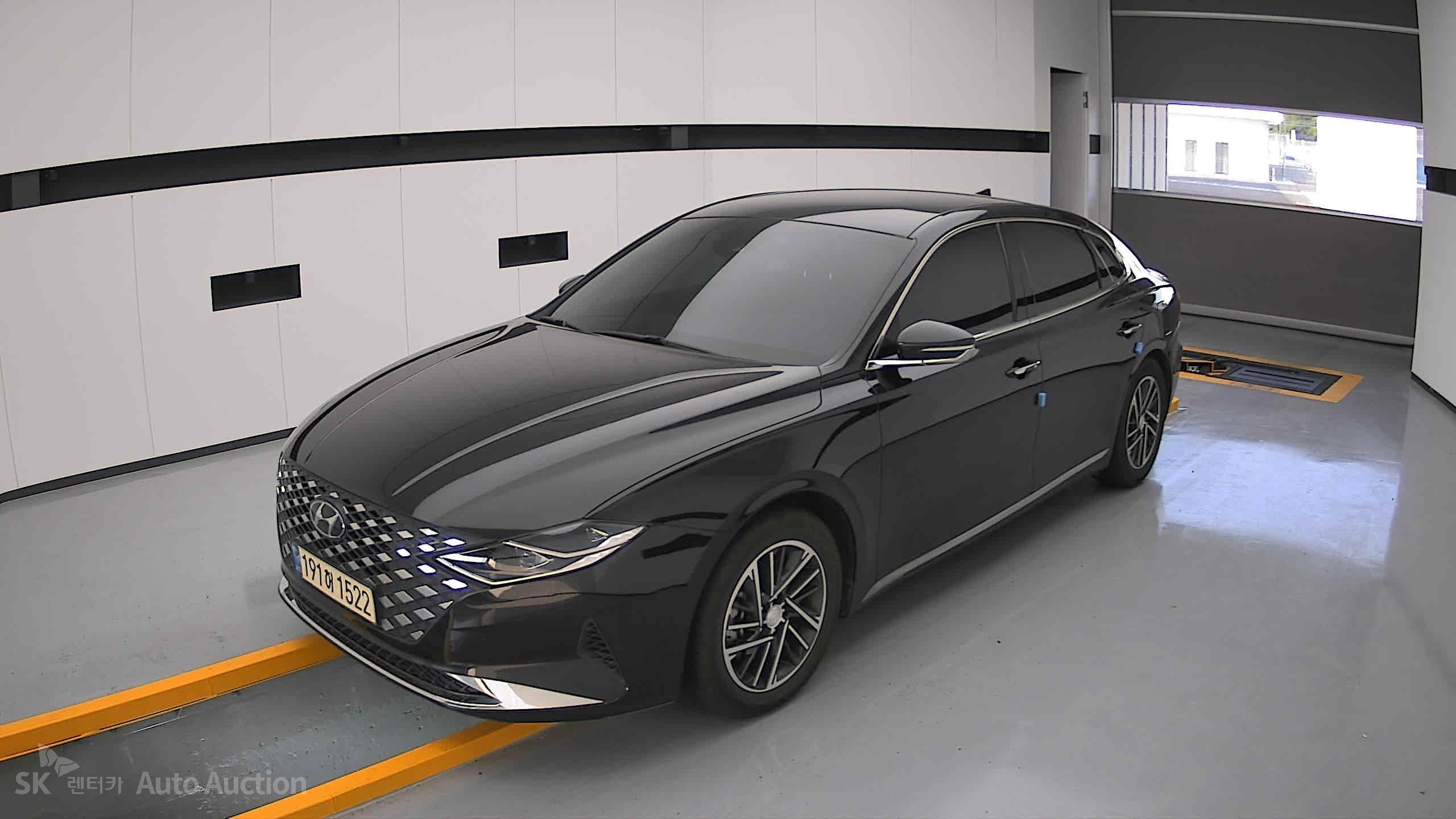 2022 - hyundai grandeur