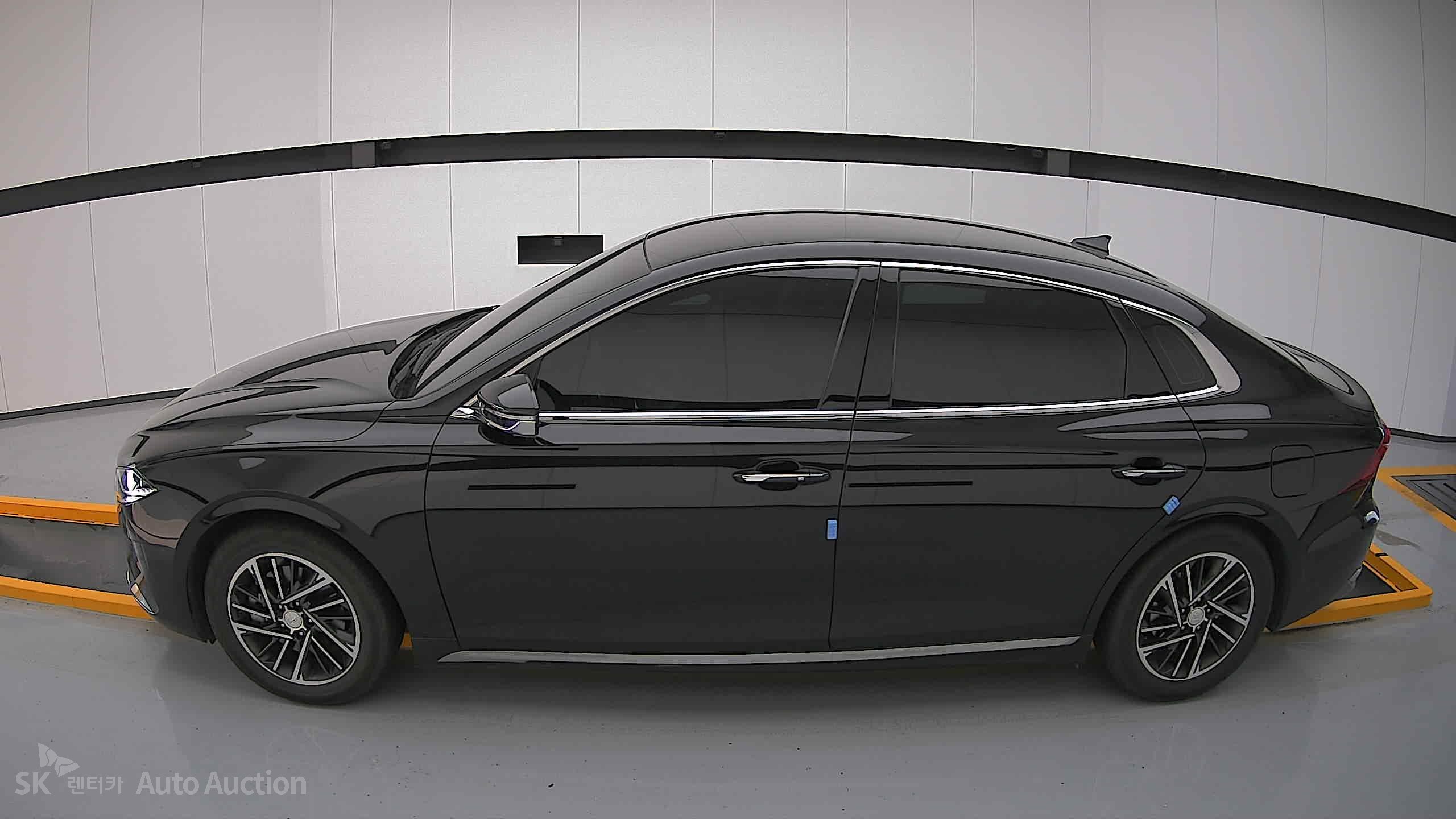 2022 - hyundai grandeur