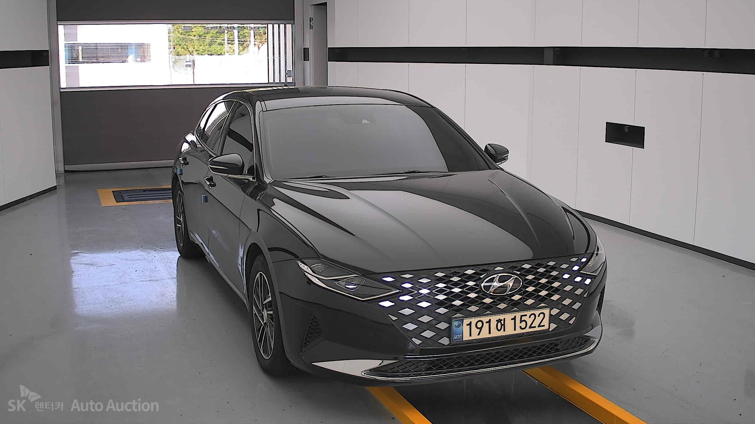 2022 - hyundai grandeur