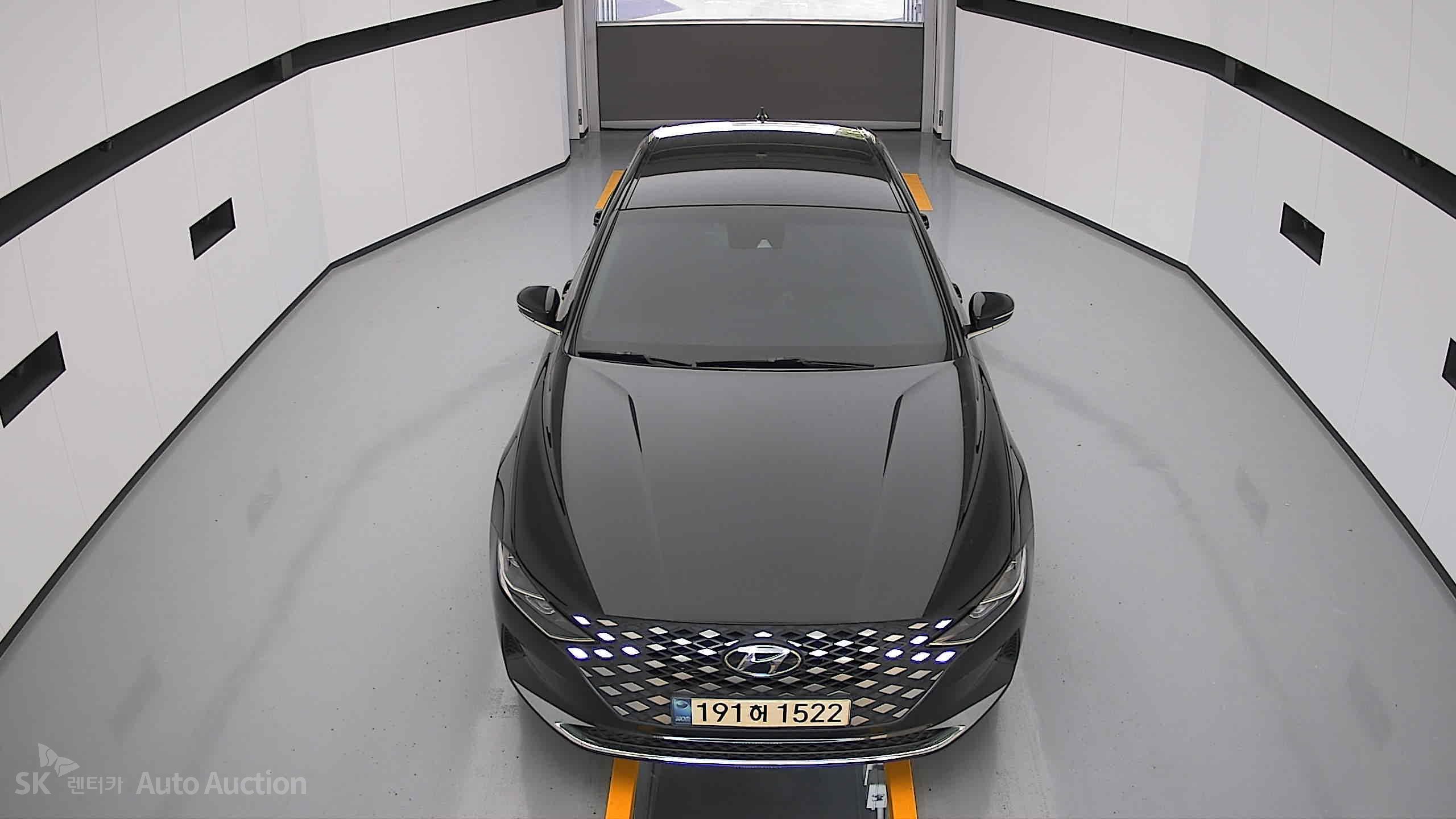 2022 - hyundai grandeur