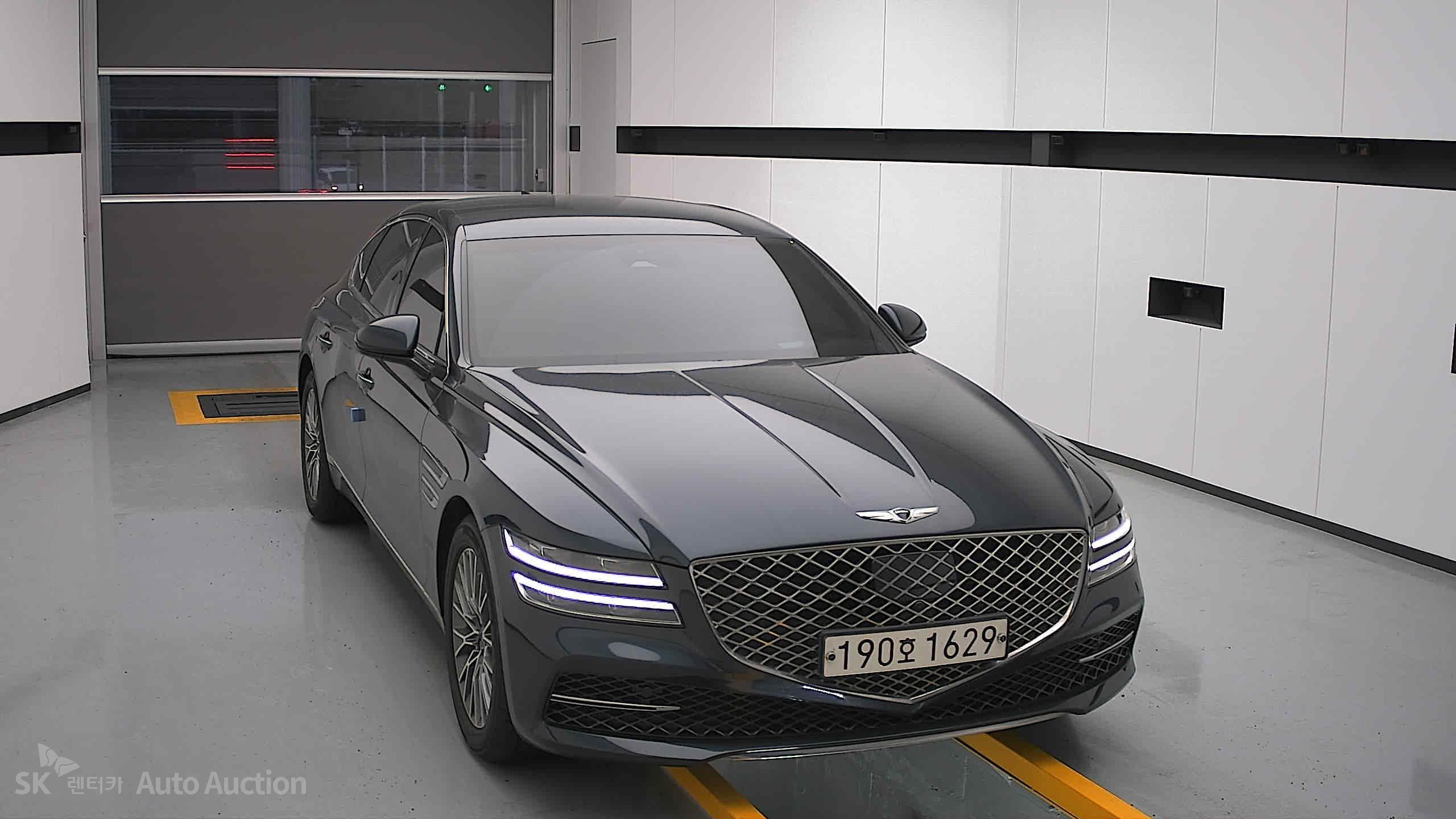 2022 - genesis g80