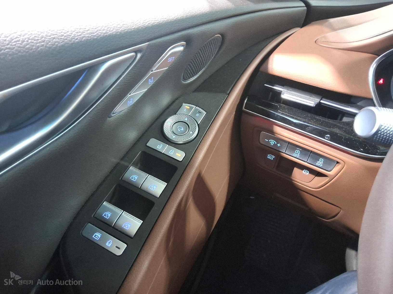 2022 - genesis g80